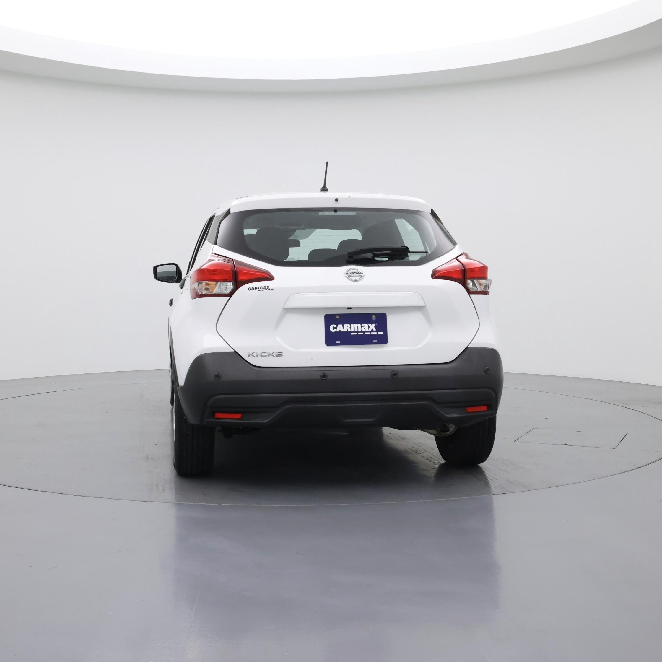 Thumbnail: 2020 Nissan Kicks - 6