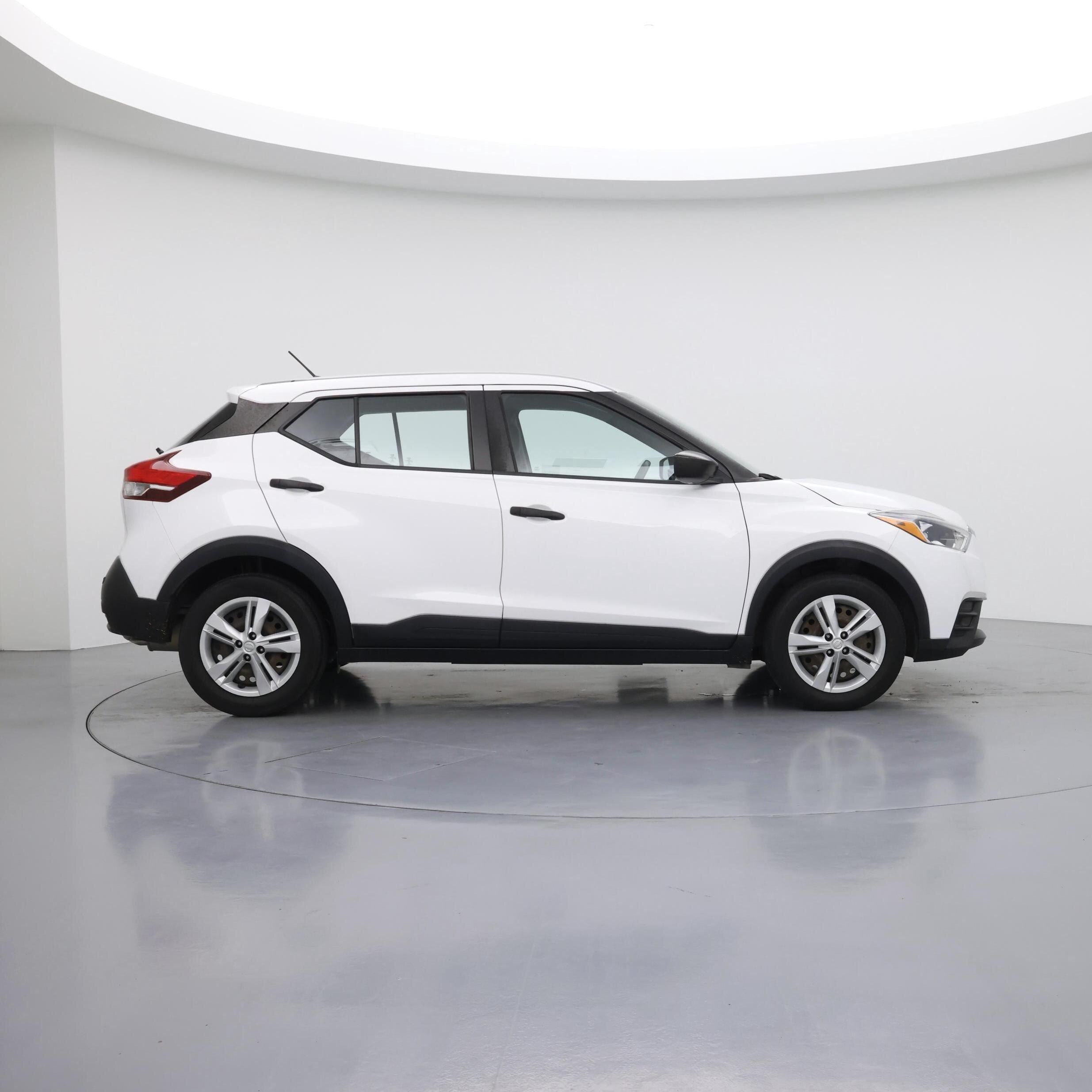 Thumbnail: 2020 Nissan Kicks - 7