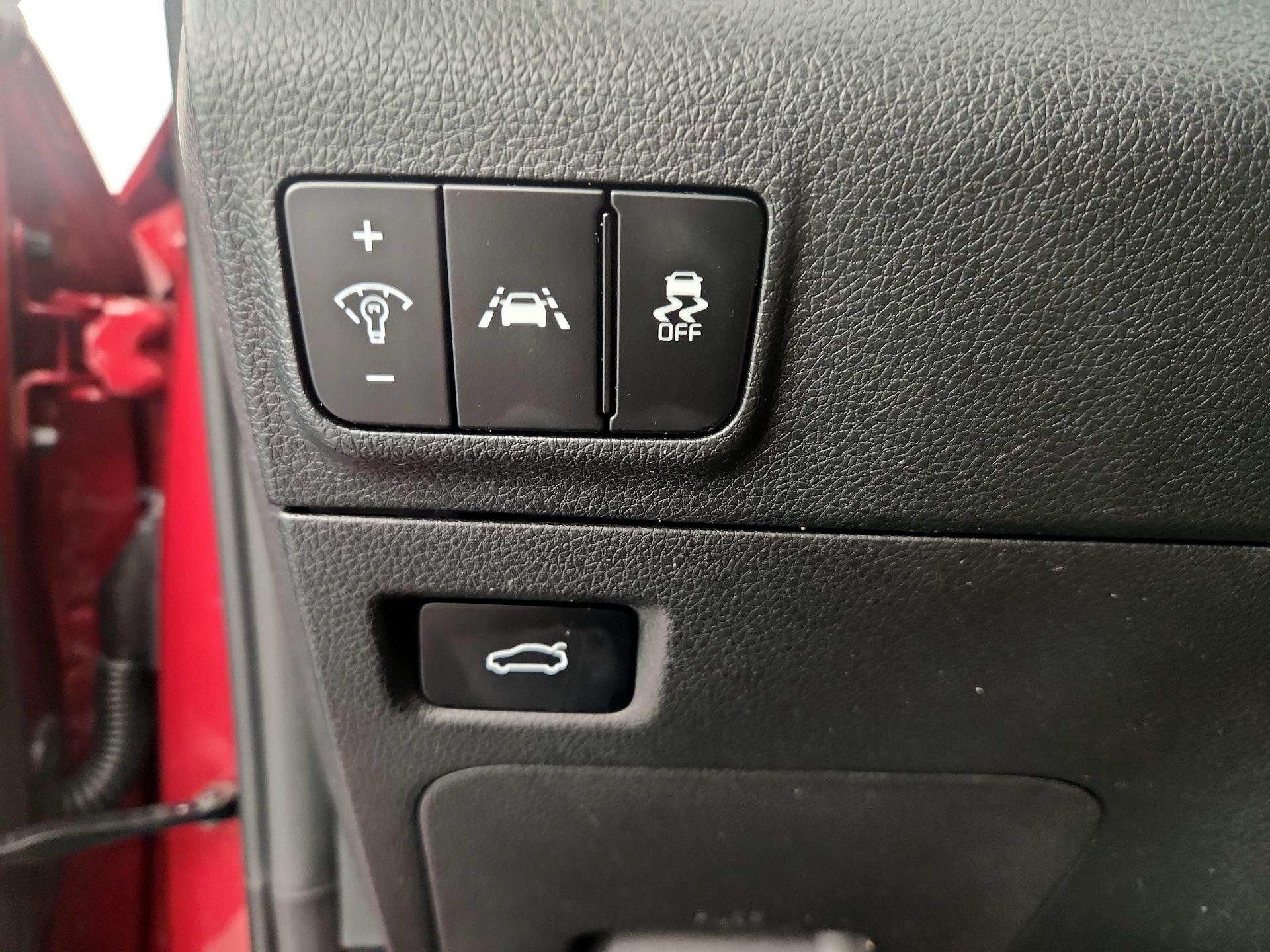 Thumbnail: 2021 Kia K5 - 13
