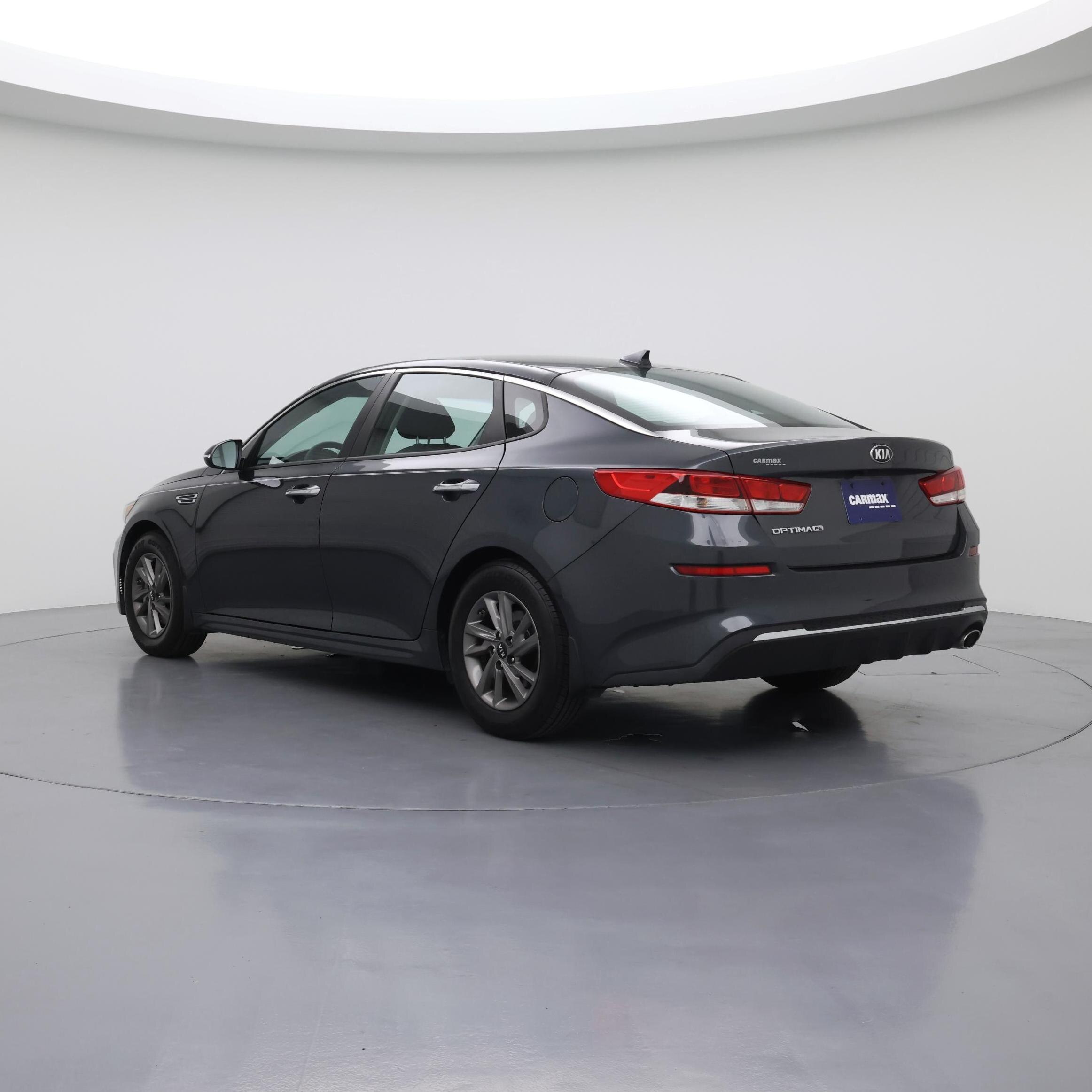 Thumbnail: 2020 Kia Optima - 2