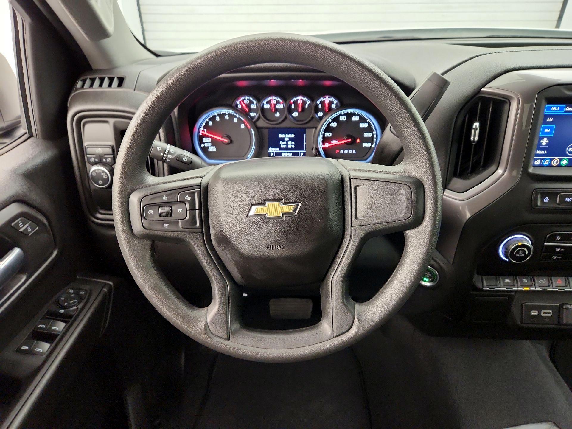 Thumbnail: 2023 Chevrolet Silverado 1500 - 10