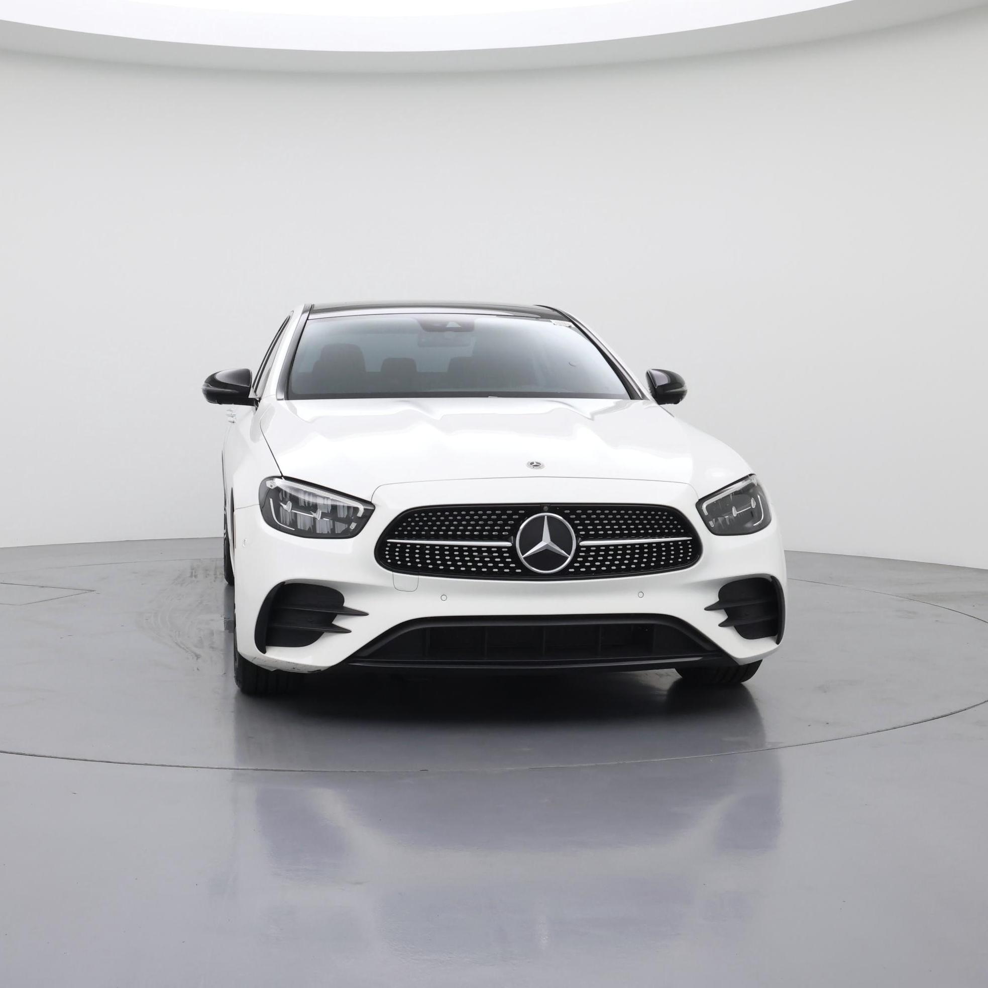 Thumbnail: 2022 Mercedes-Benz E-Class - 5