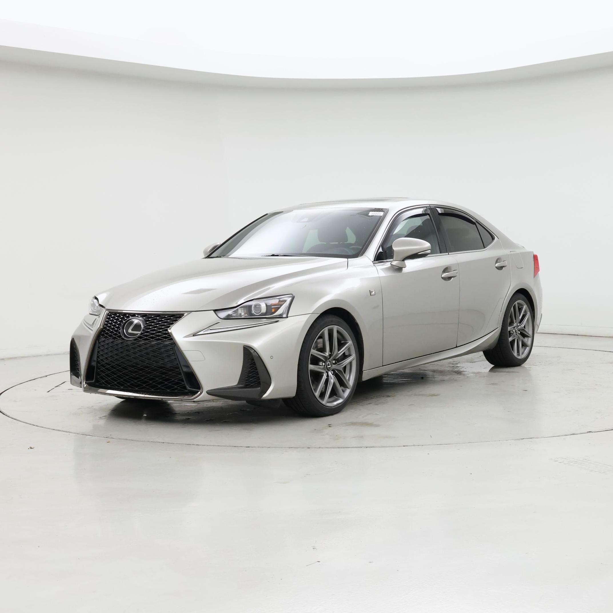 Thumbnail: 2018 Lexus IS - 4