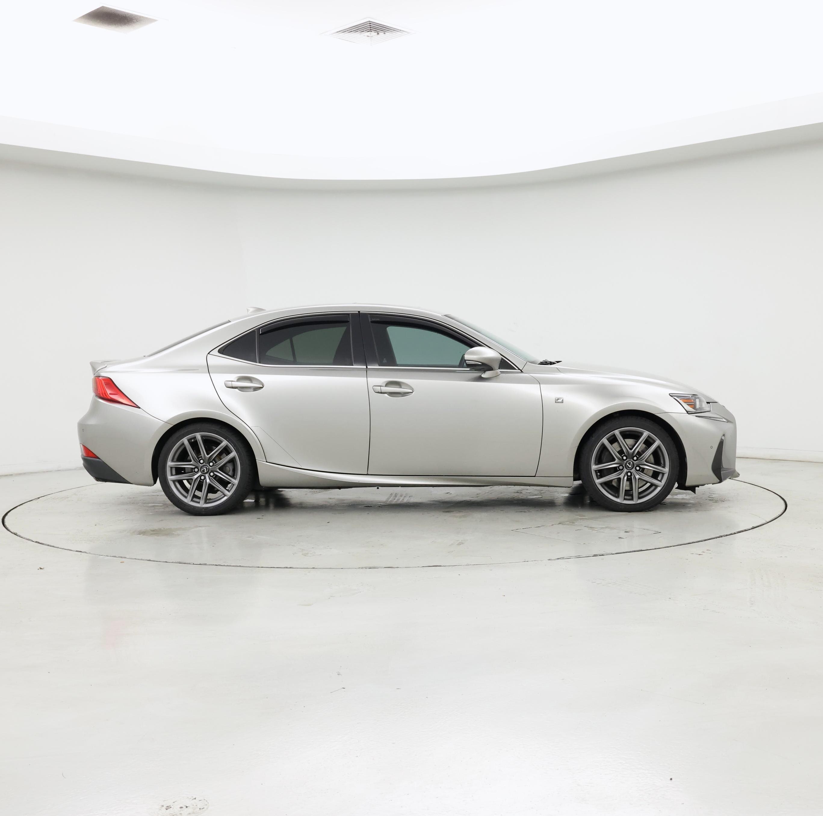 Thumbnail: 2018 Lexus IS - 7