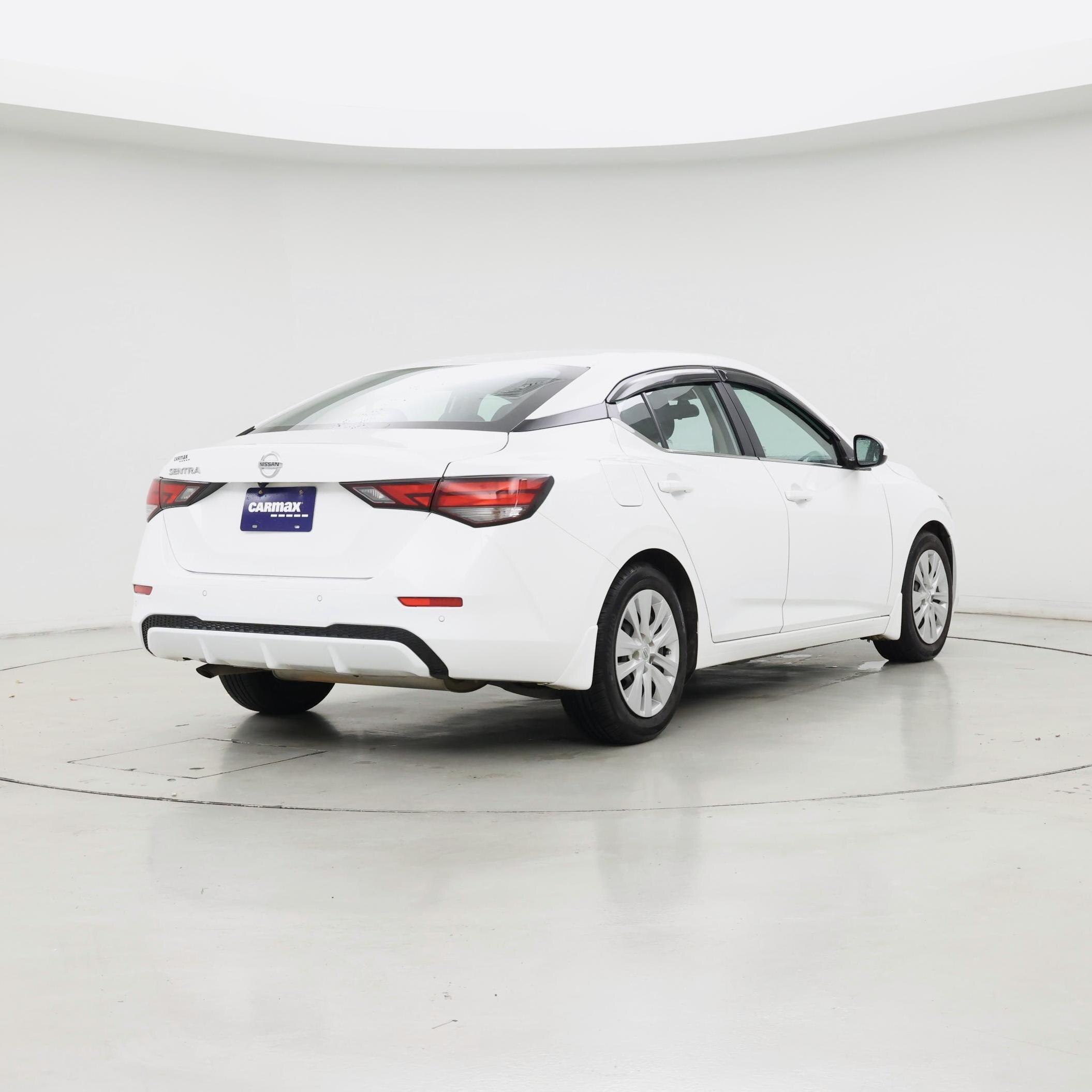 Thumbnail: 2023 Nissan Sentra - 8