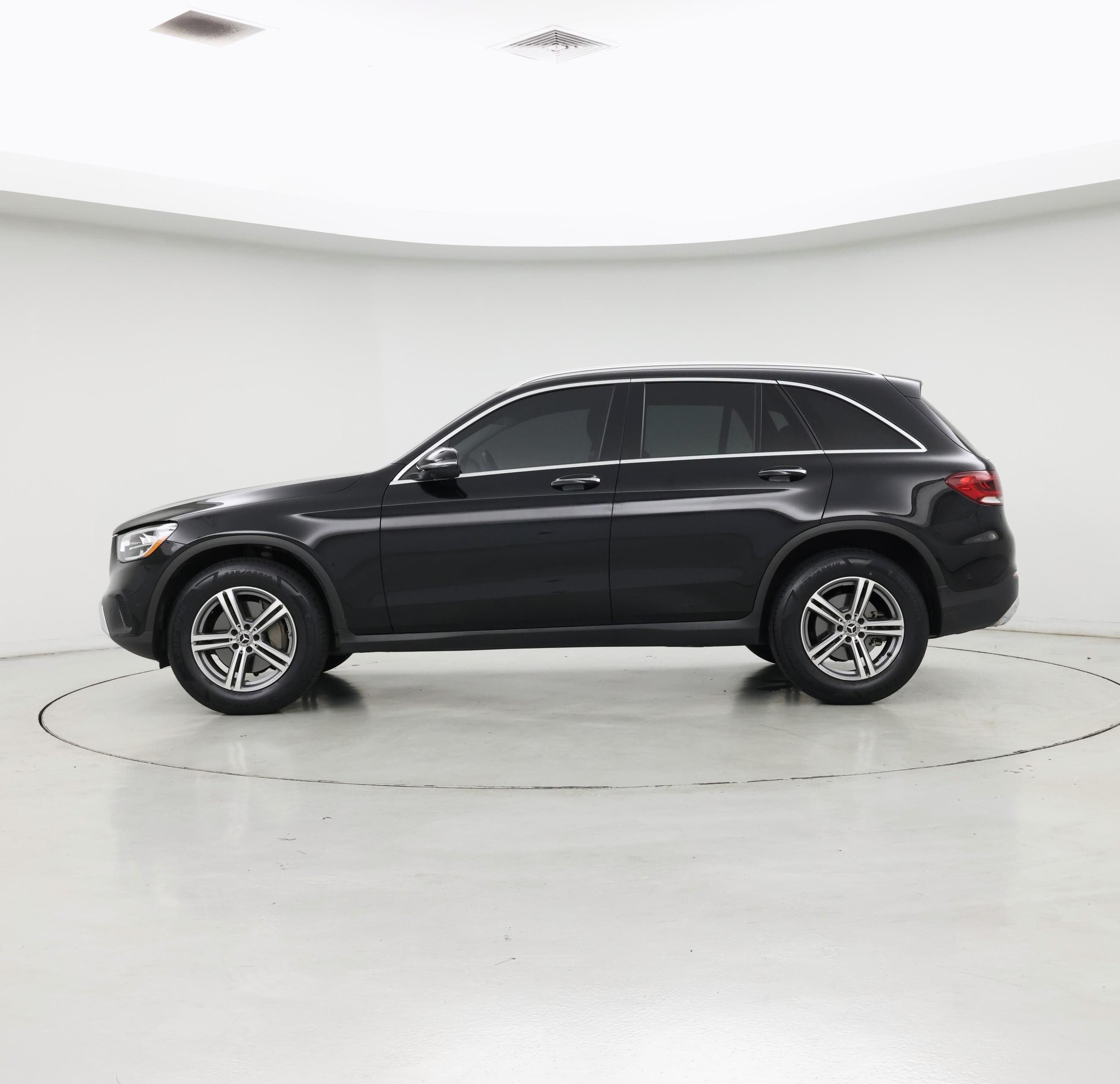 Thumbnail: 2022 Mercedes-Benz GLC - 3