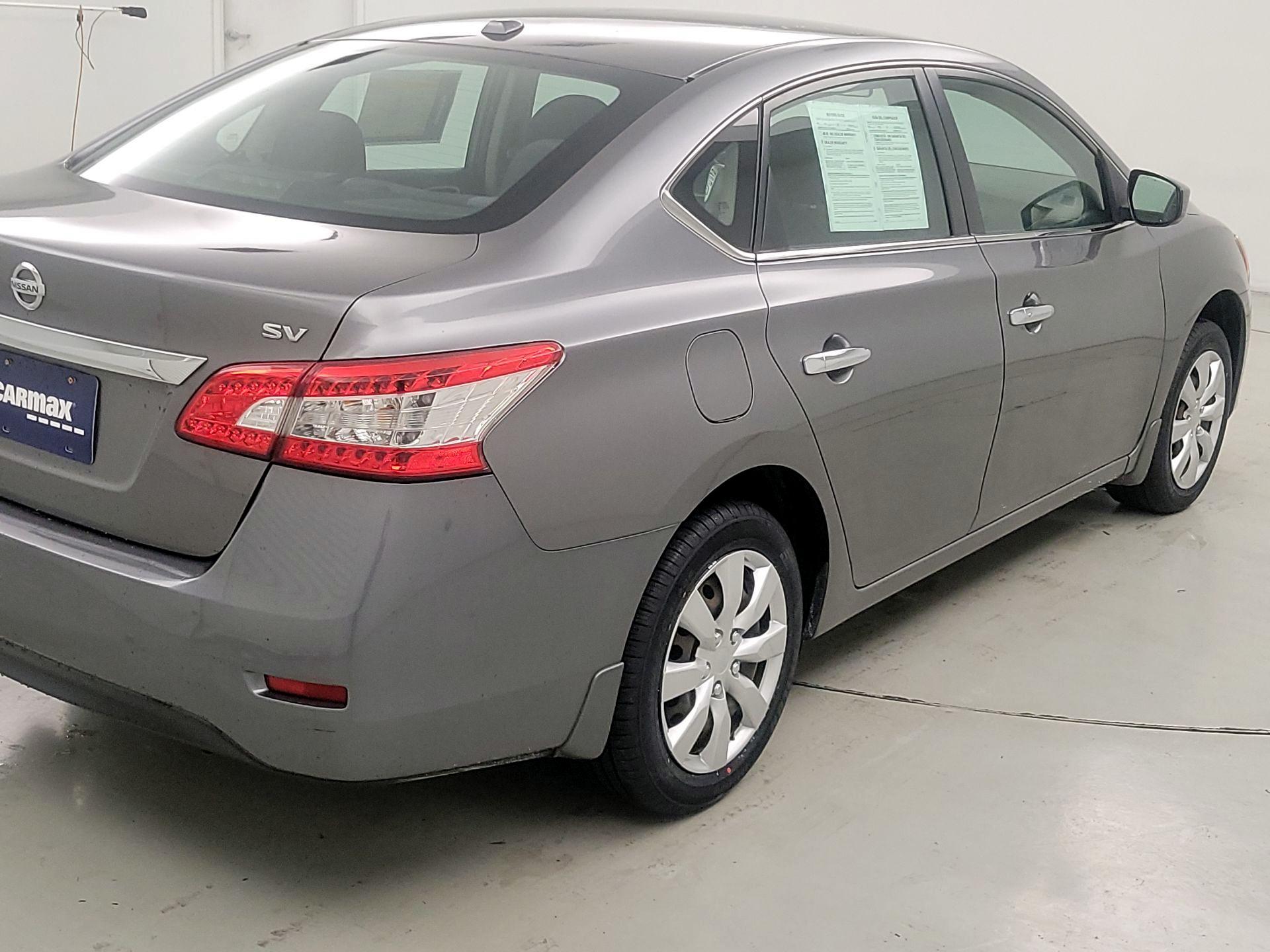 Thumbnail: 2015 Nissan Sentra - 5