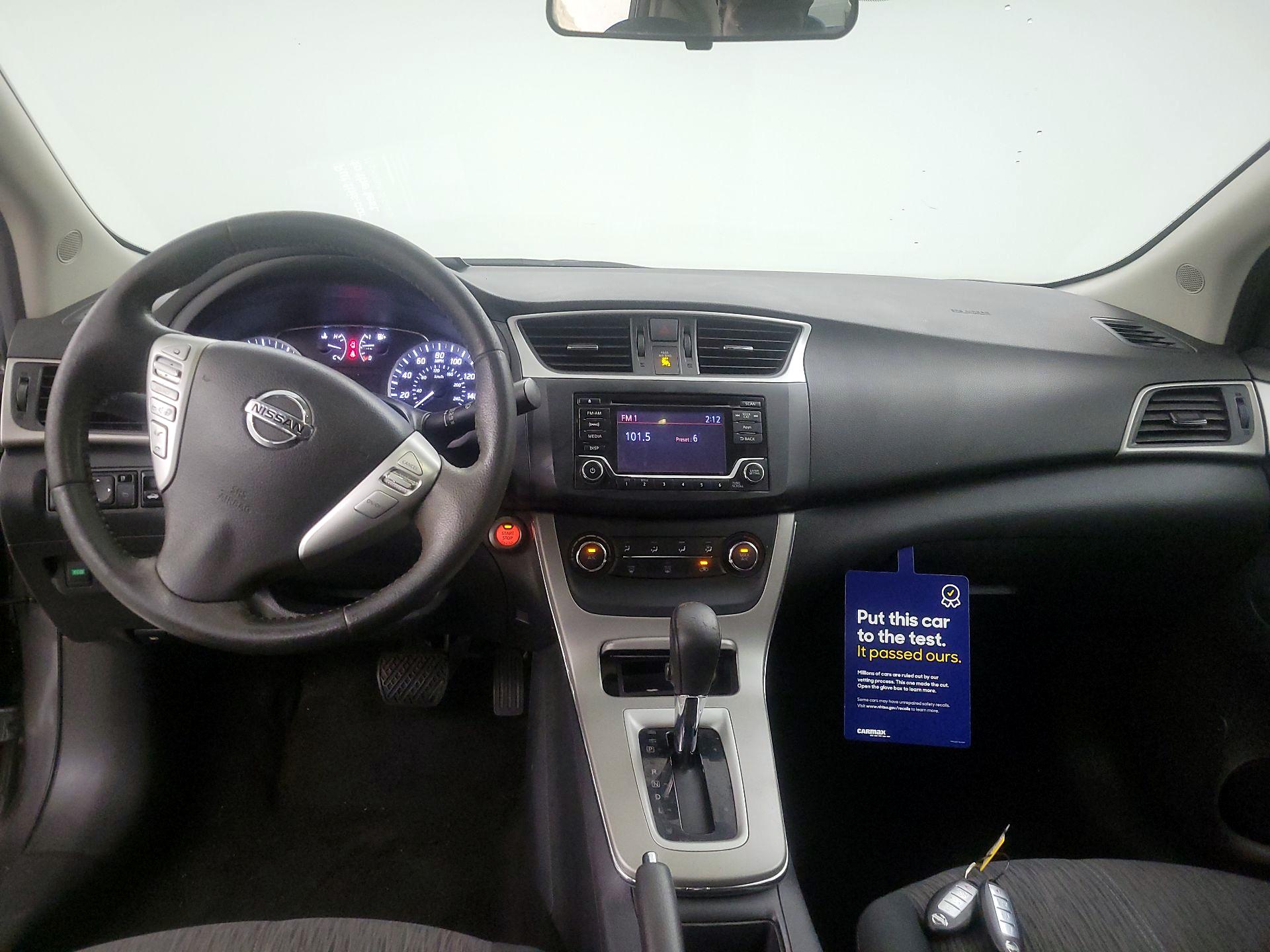 Thumbnail: 2015 Nissan Sentra - 8