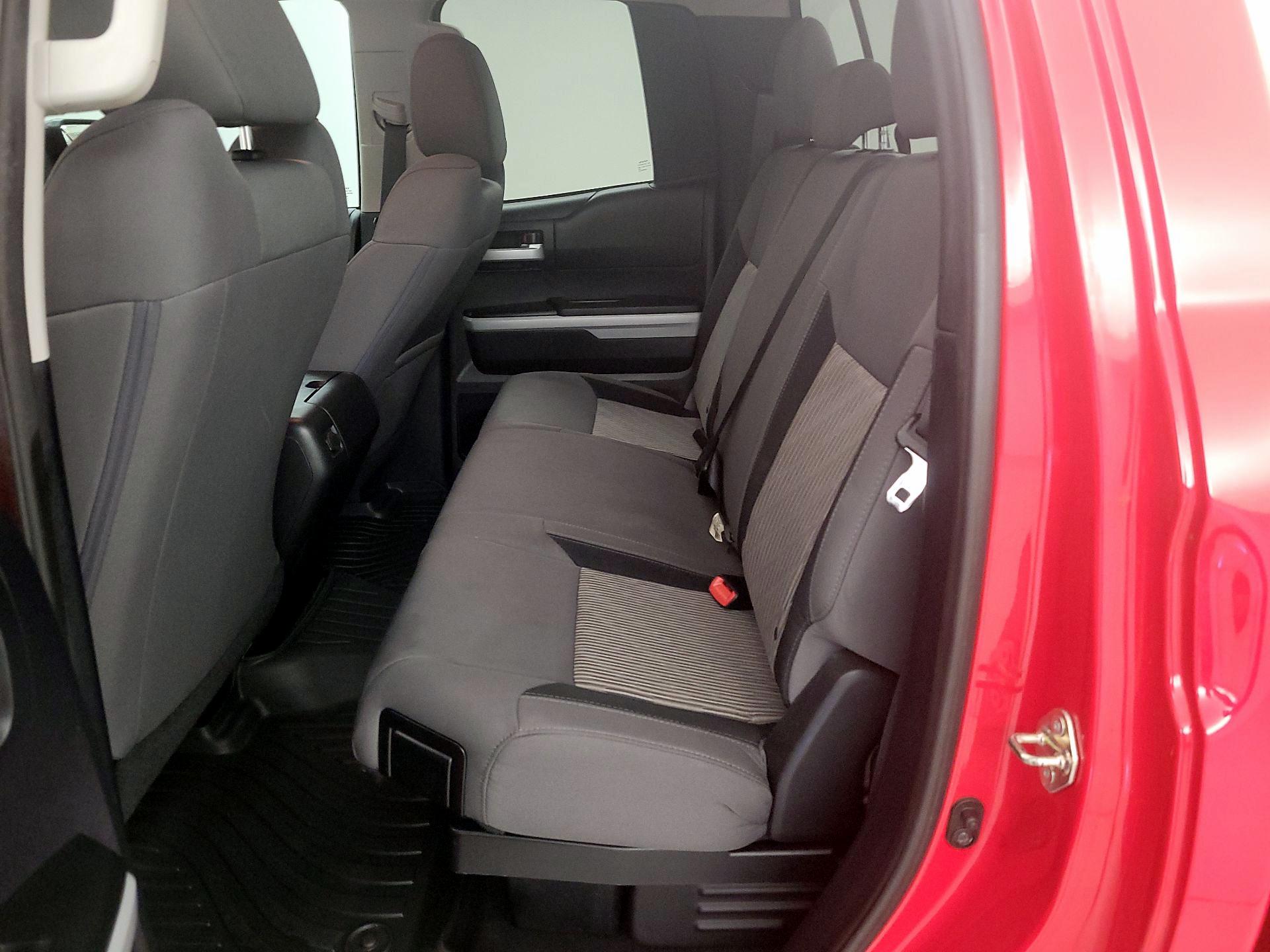 Thumbnail: 2016 Toyota Tundra - 17
