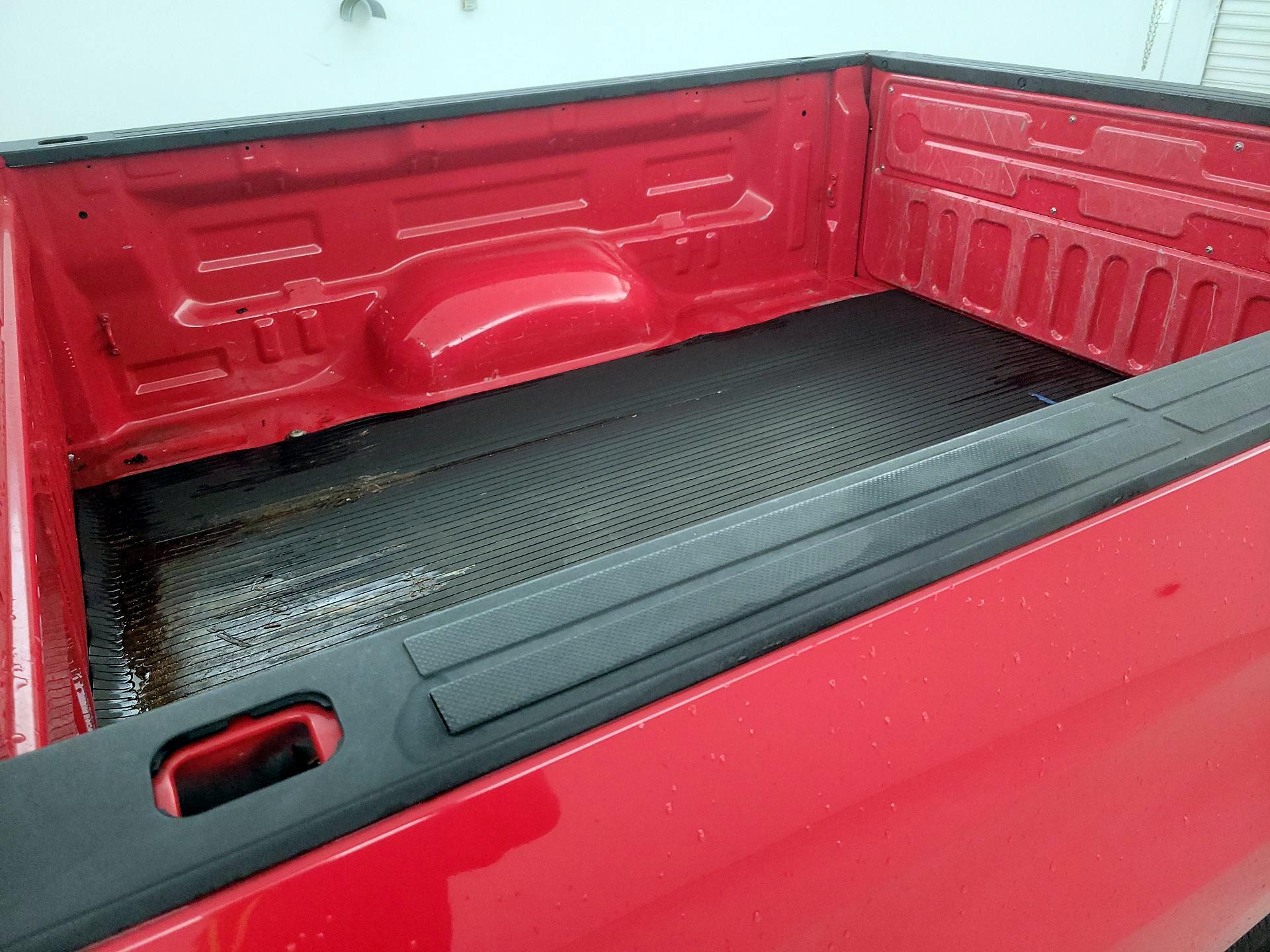 Thumbnail: 2016 Toyota Tundra - 18