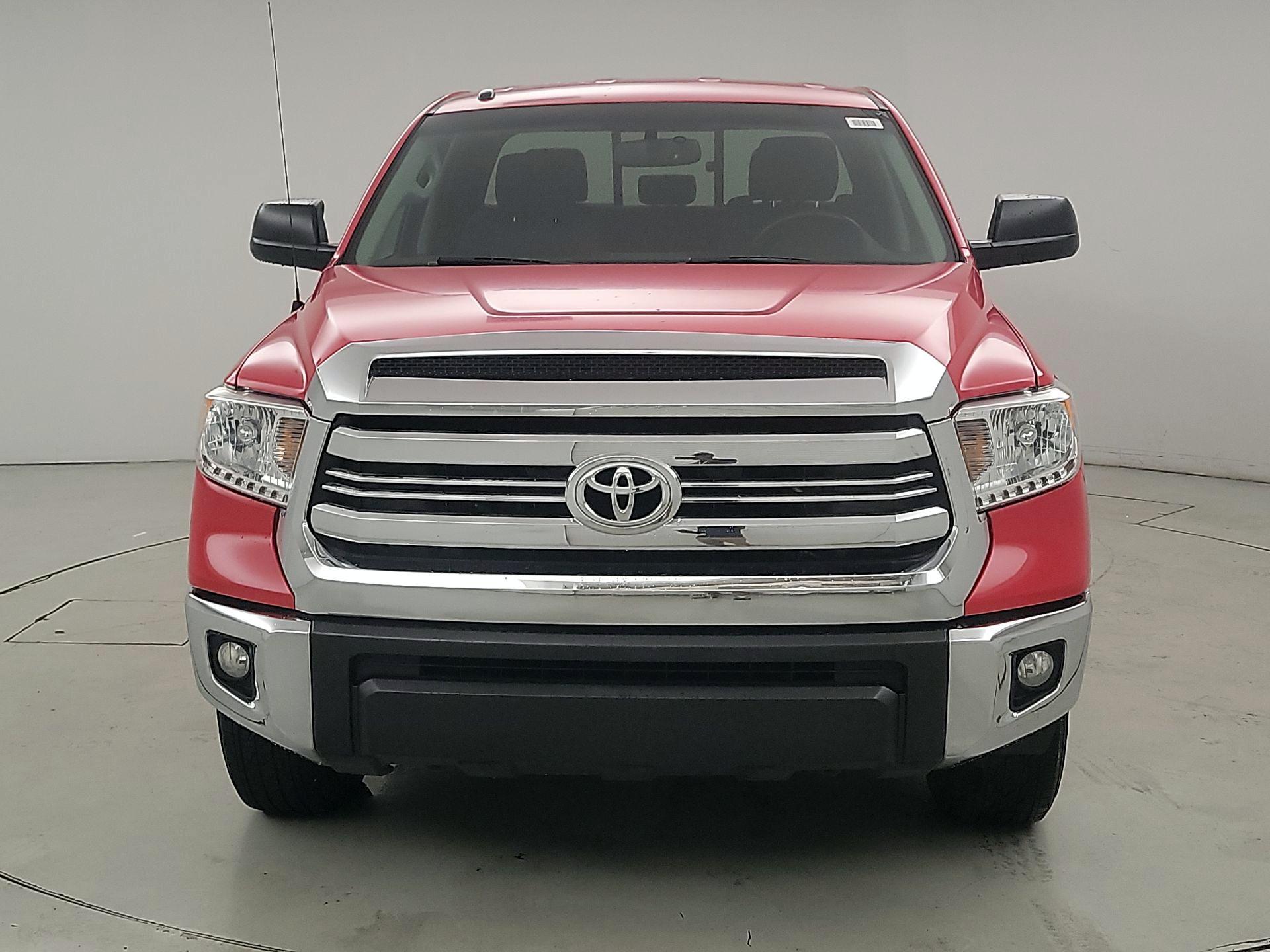 Thumbnail: 2016 Toyota Tundra - 2