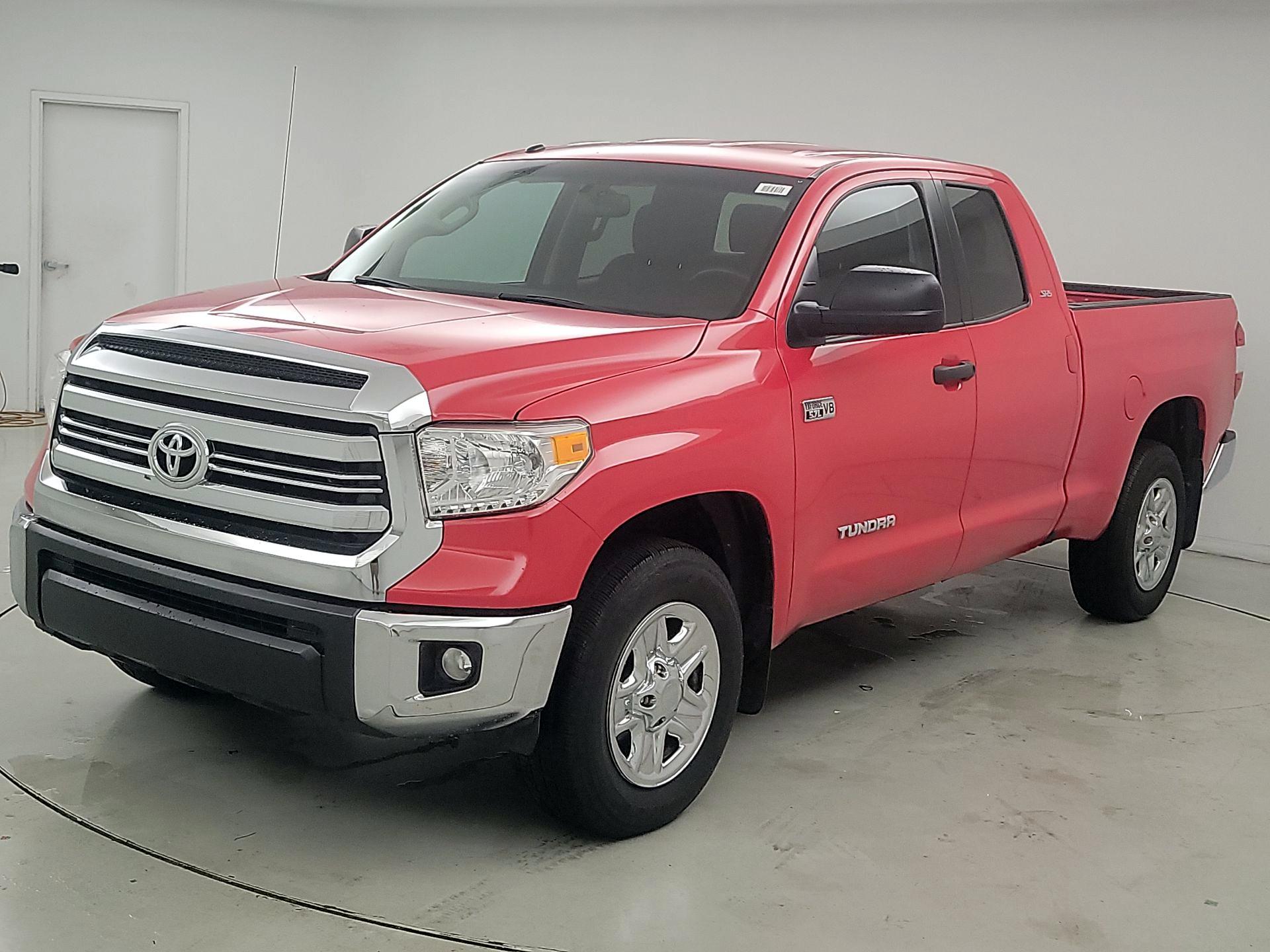 Thumbnail: 2016 Toyota Tundra - 3