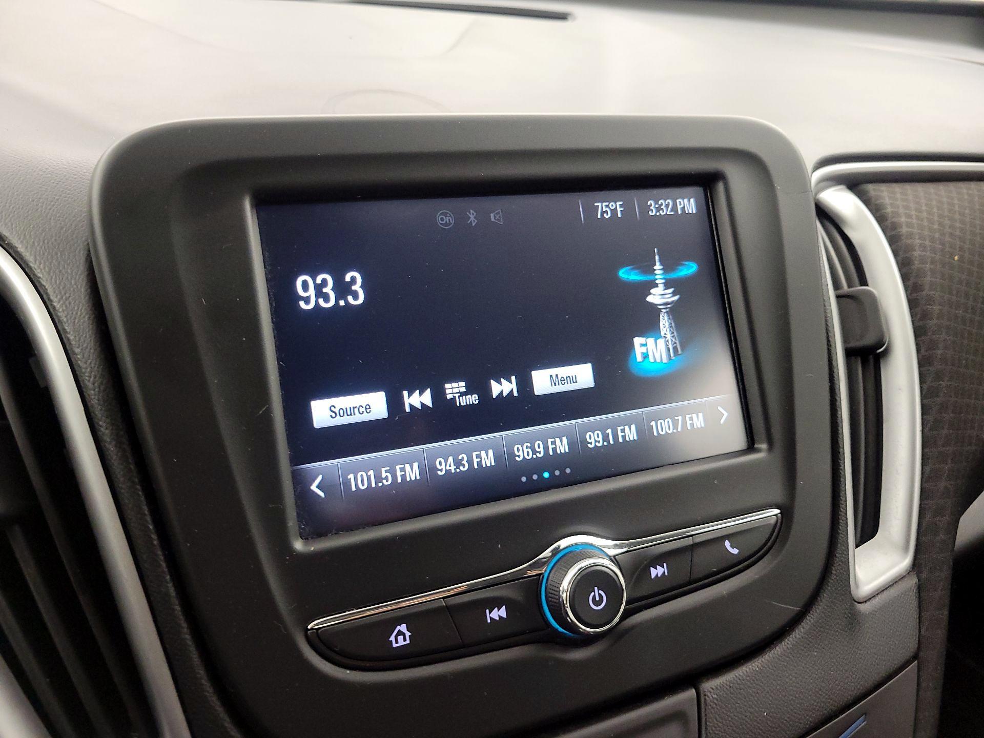 Thumbnail: 2016 Chevrolet Malibu - 13