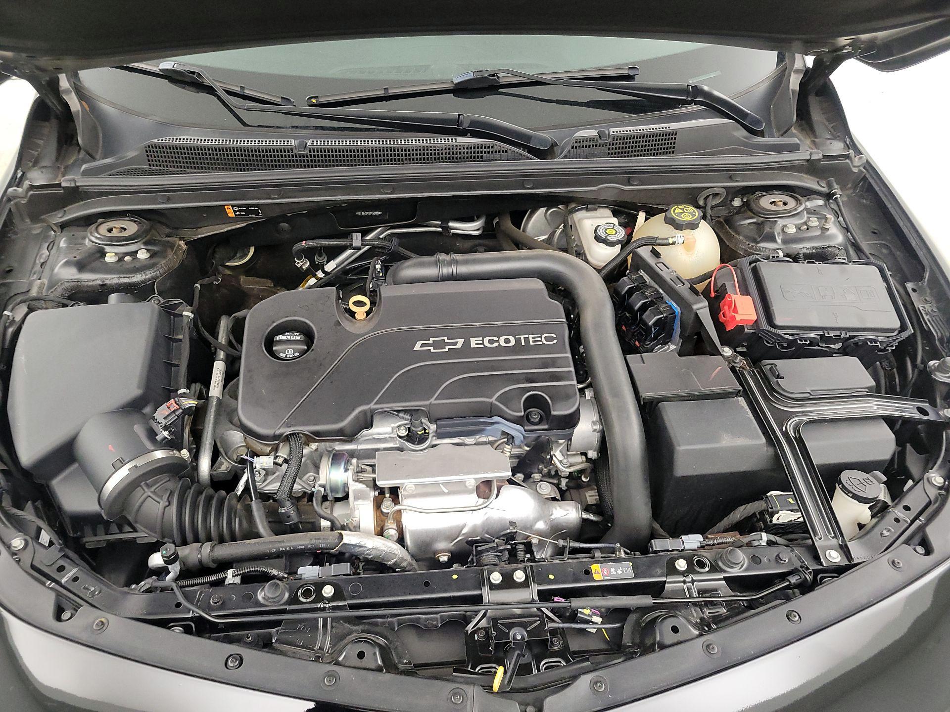 Thumbnail: 2016 Chevrolet Malibu - 19