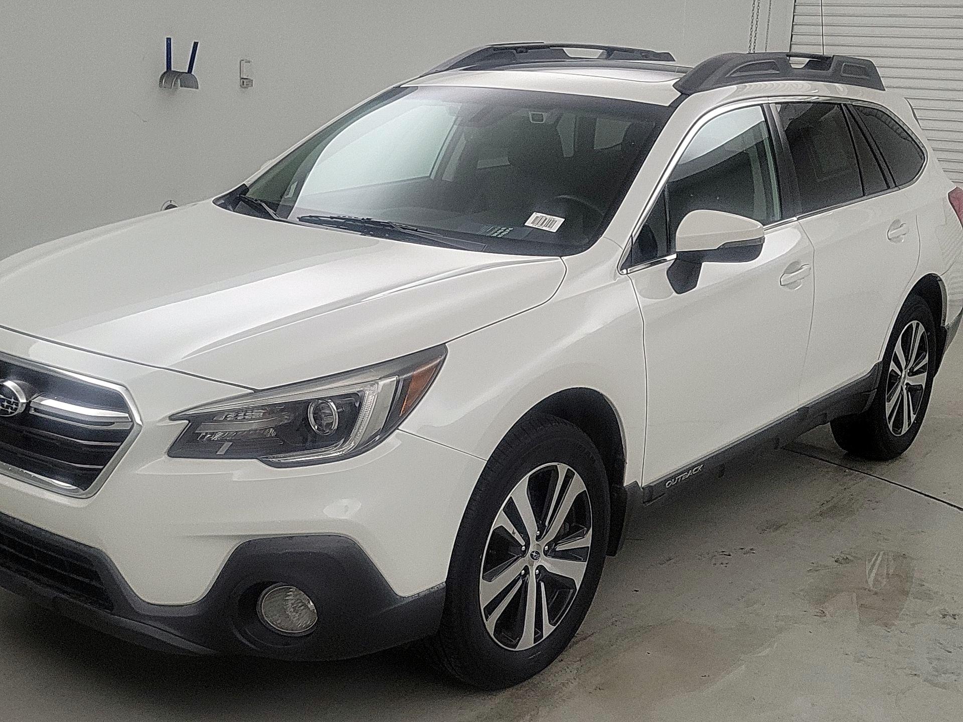Thumbnail: 2018 Subaru Outback - 3