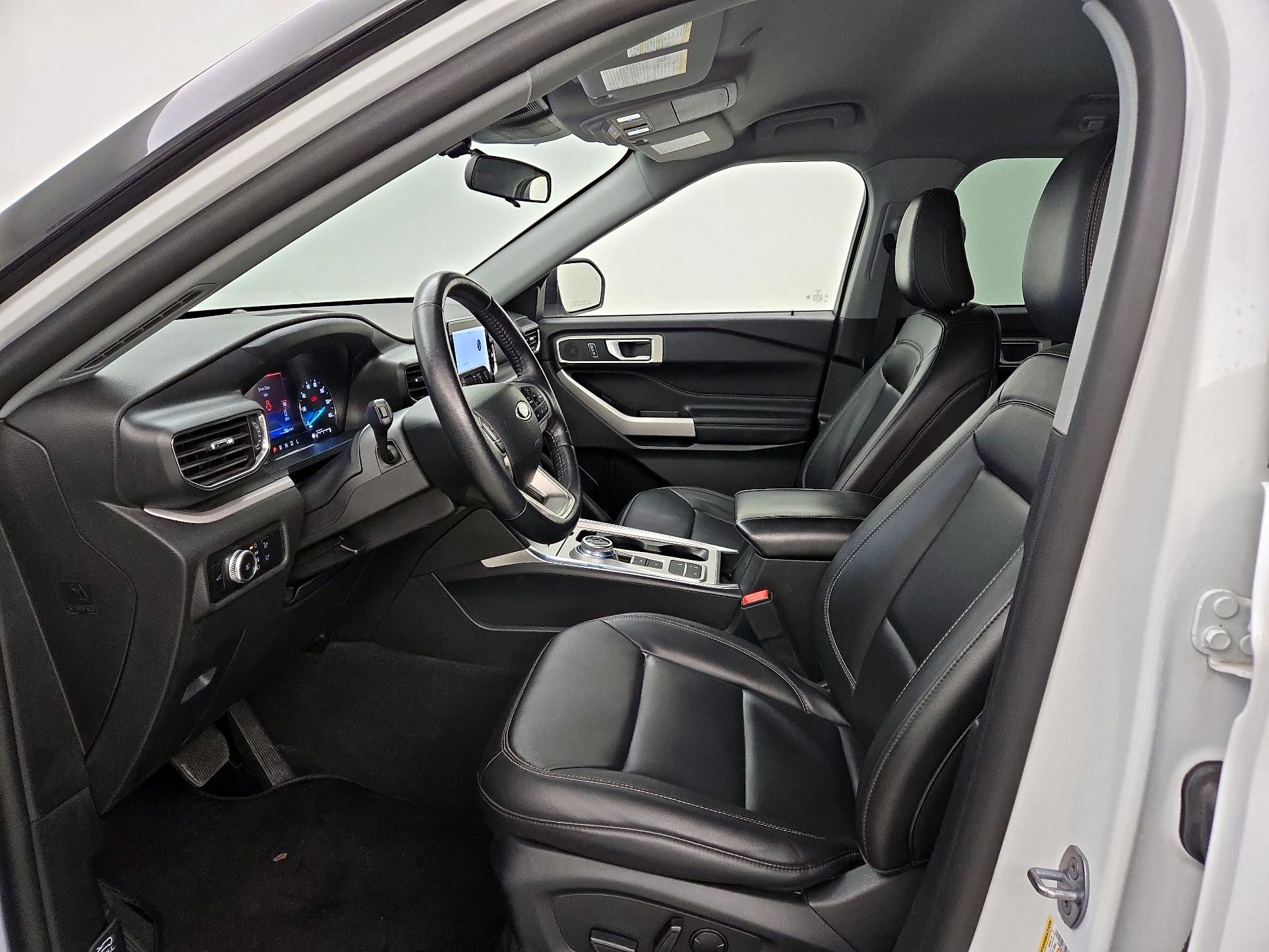 Thumbnail: 2023 Ford Explorer - 11