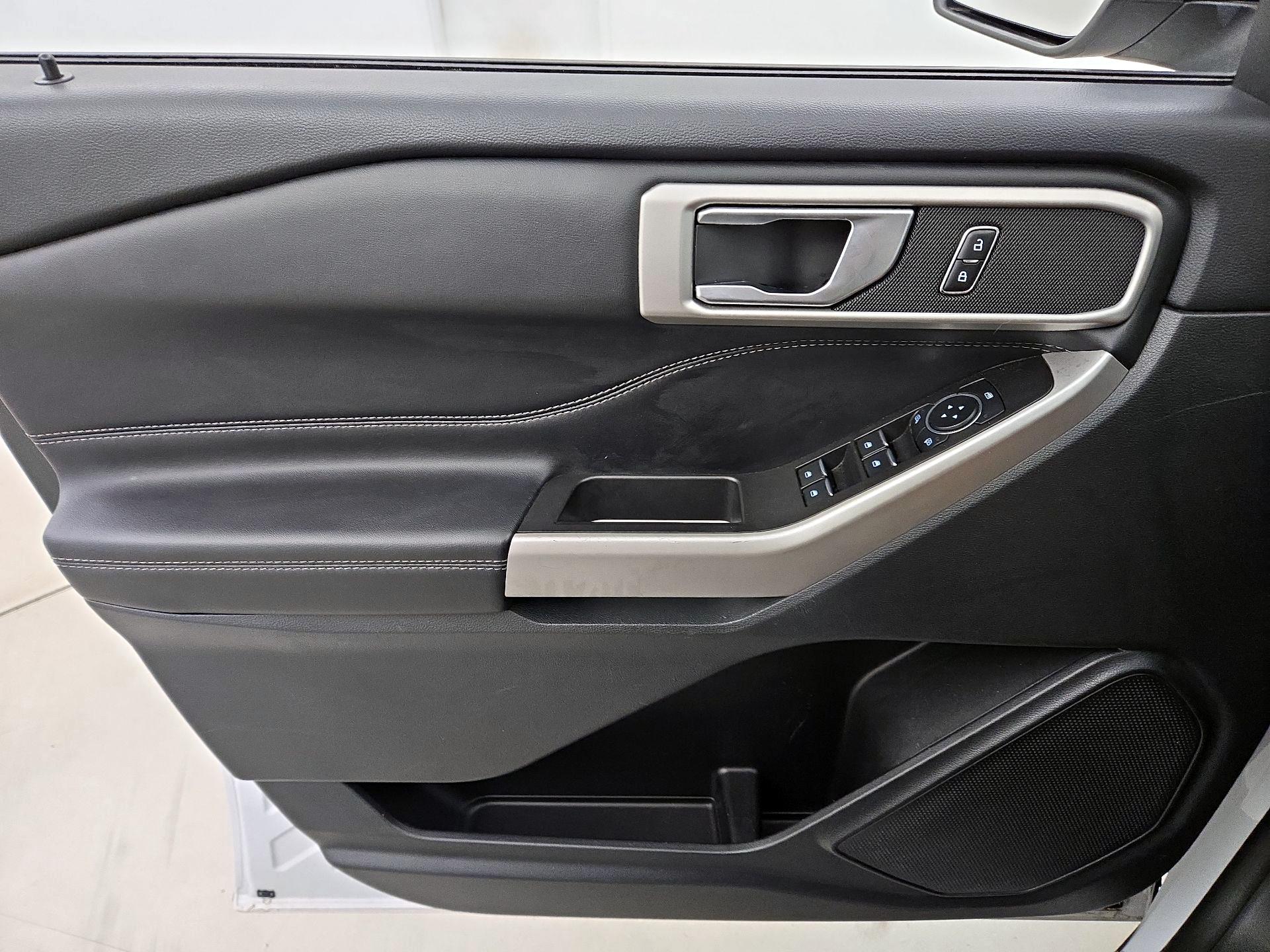 Thumbnail: 2023 Ford Explorer - 12