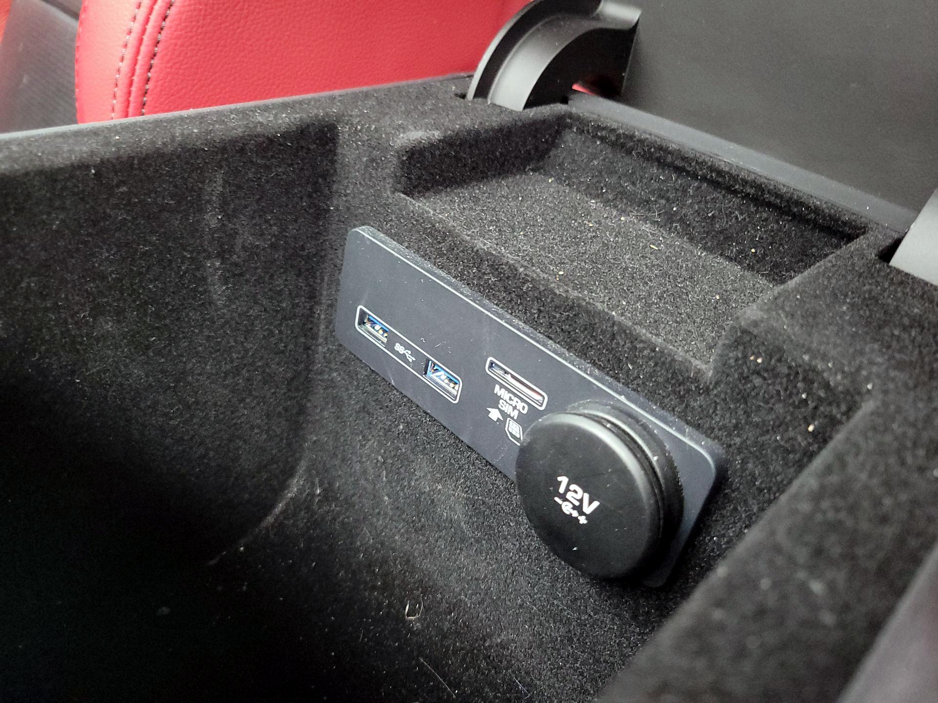 Thumbnail: 2020 Jaguar F-Pace - 18