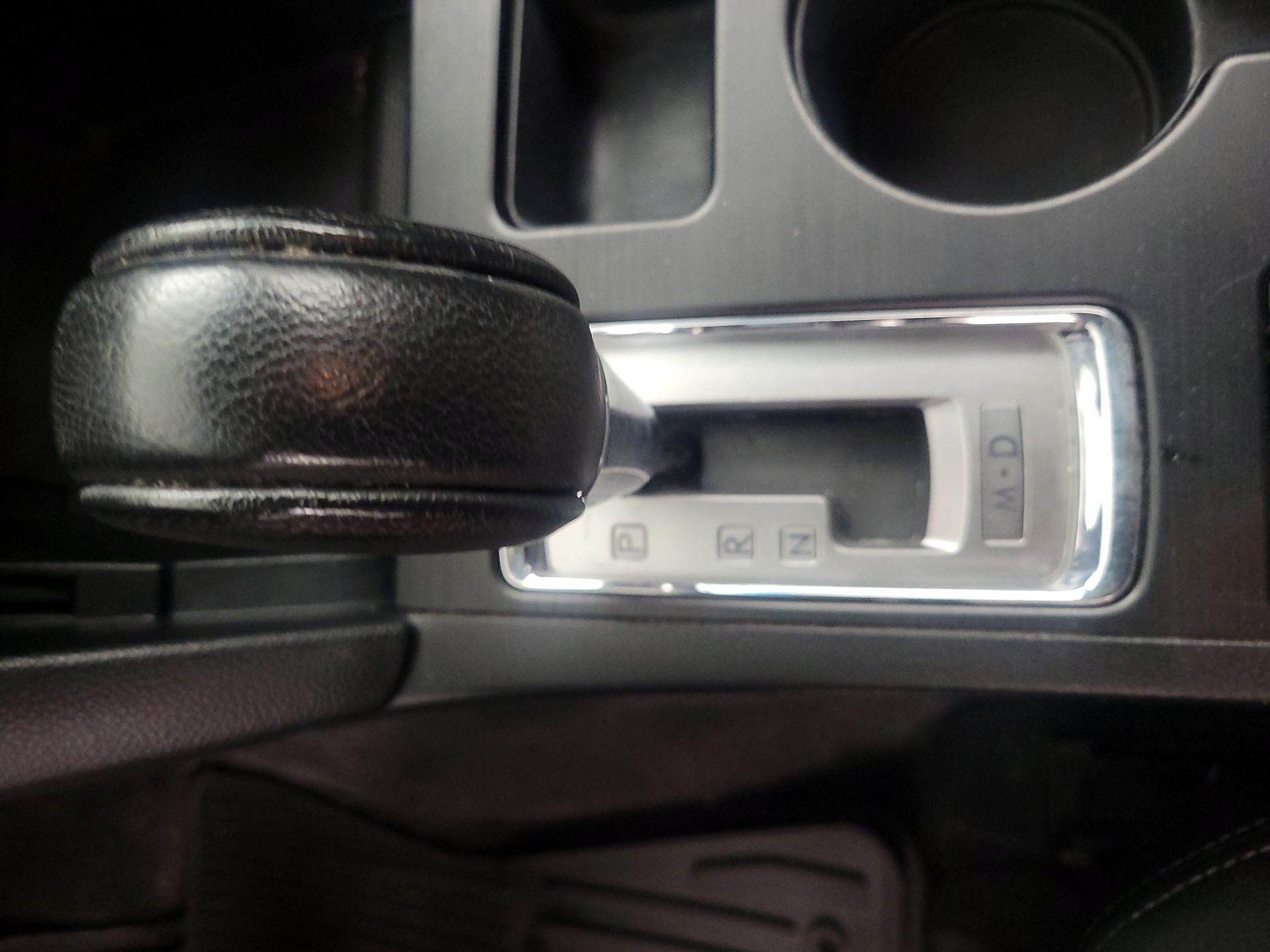 Thumbnail: 2015 Subaru Outback - 15
