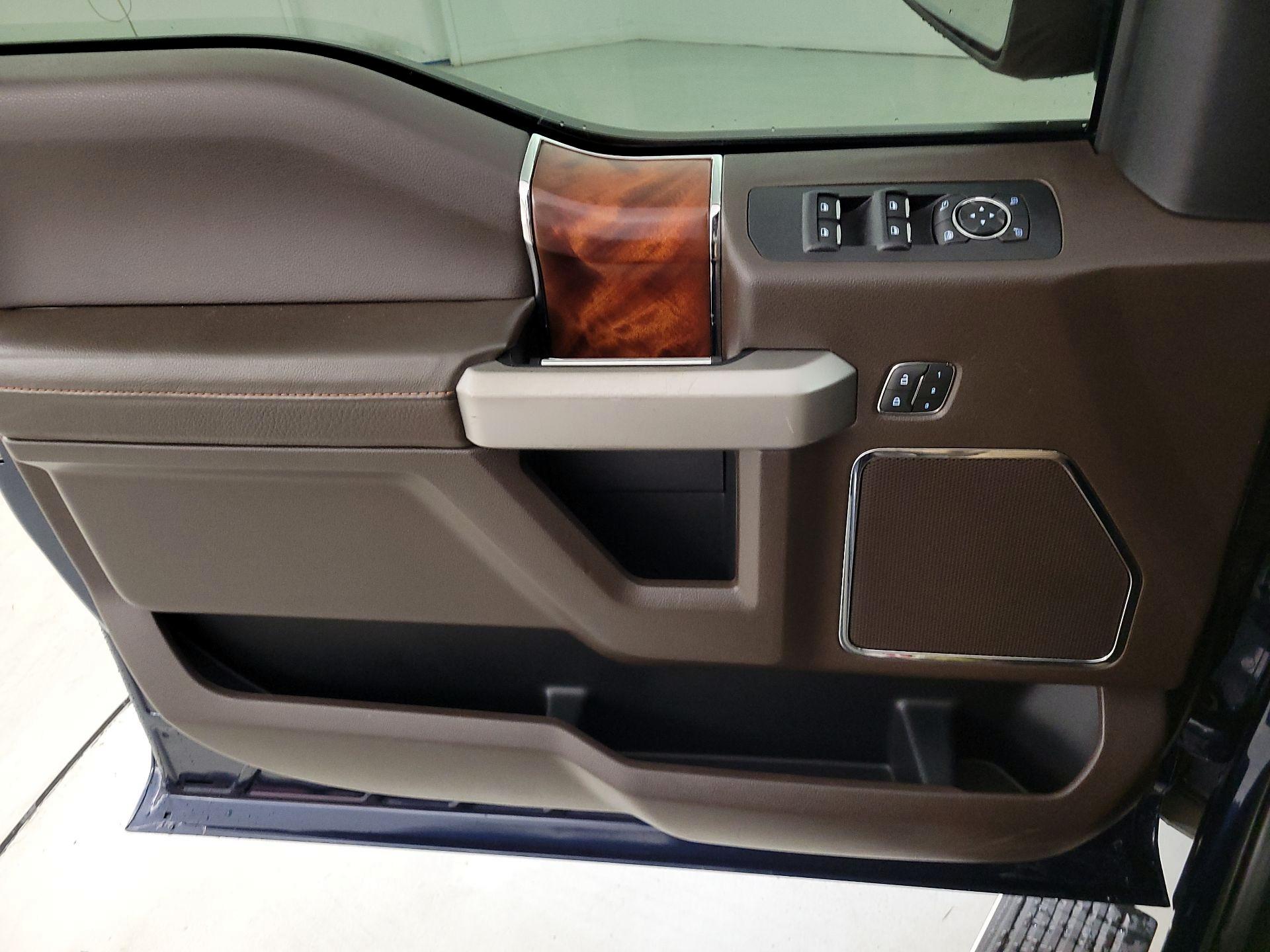Thumbnail: 2019 Ford F-150 - 10