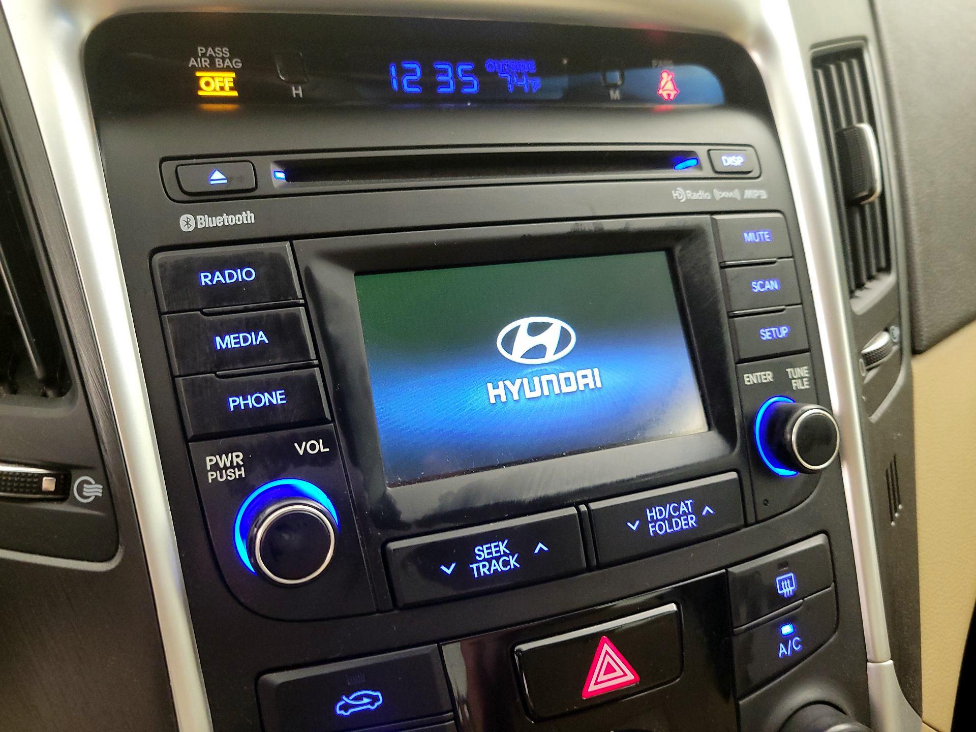 Thumbnail: 2014 Hyundai Sonata - 15