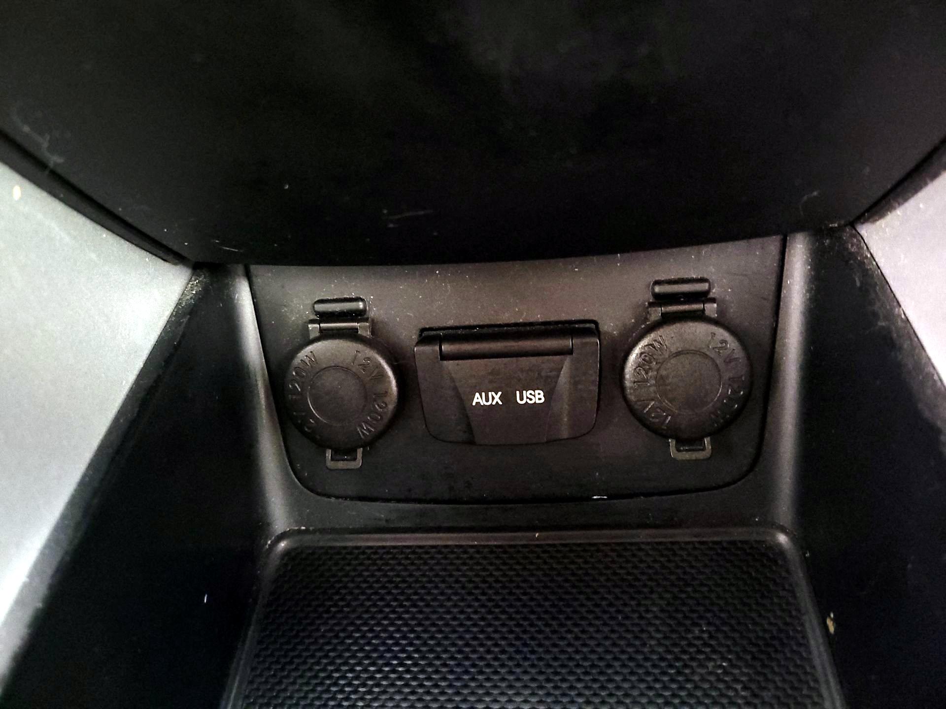Thumbnail: 2014 Hyundai Sonata - 18