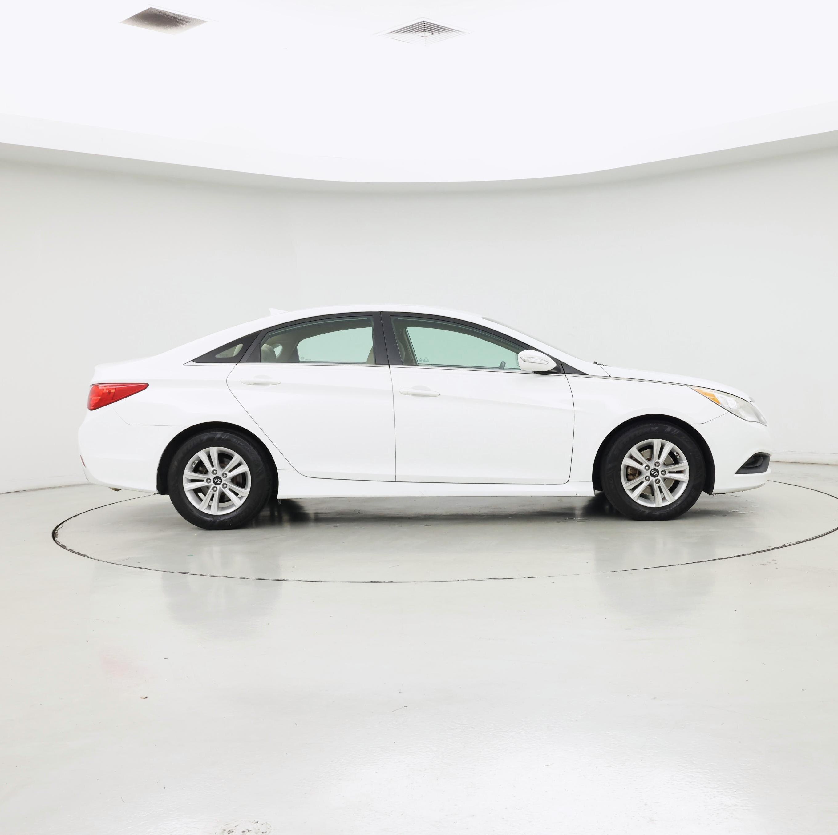 Thumbnail: 2014 Hyundai Sonata - 7