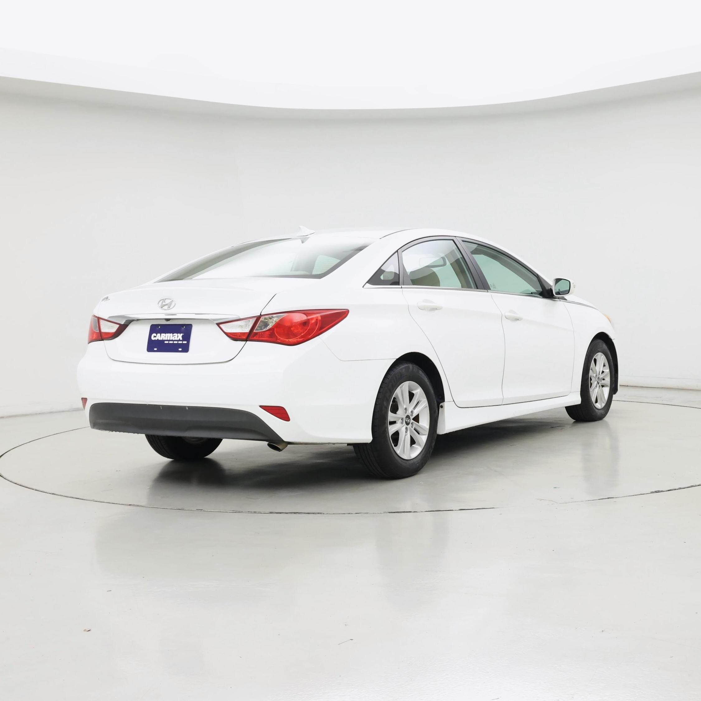 Thumbnail: 2014 Hyundai Sonata - 8