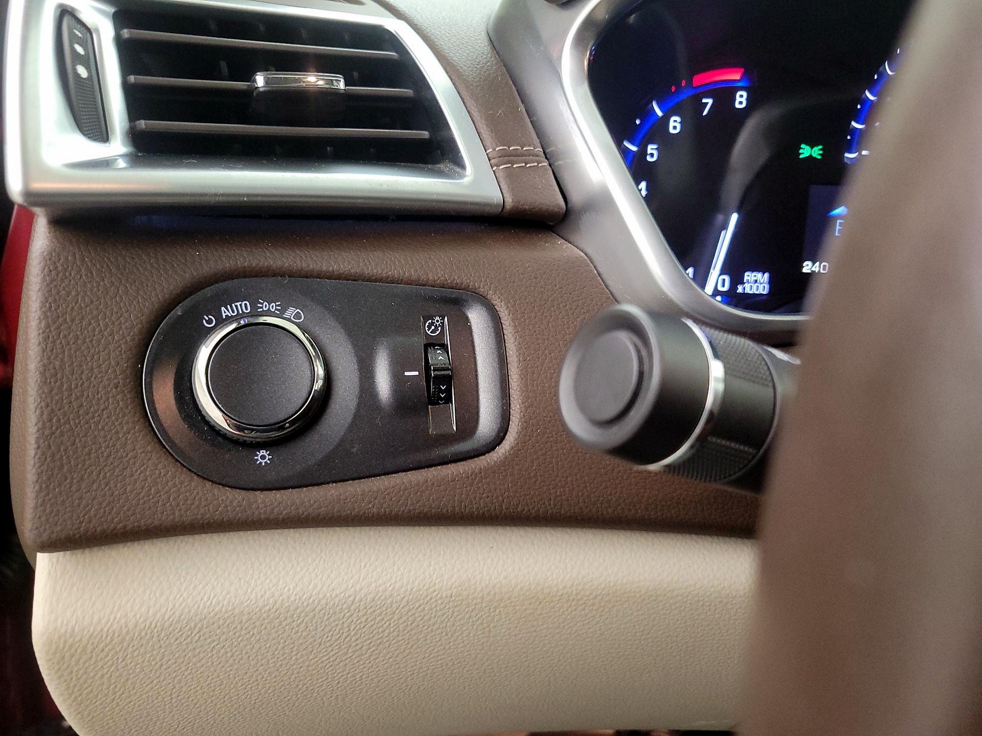 Thumbnail: 2016 Cadillac SRX - 11