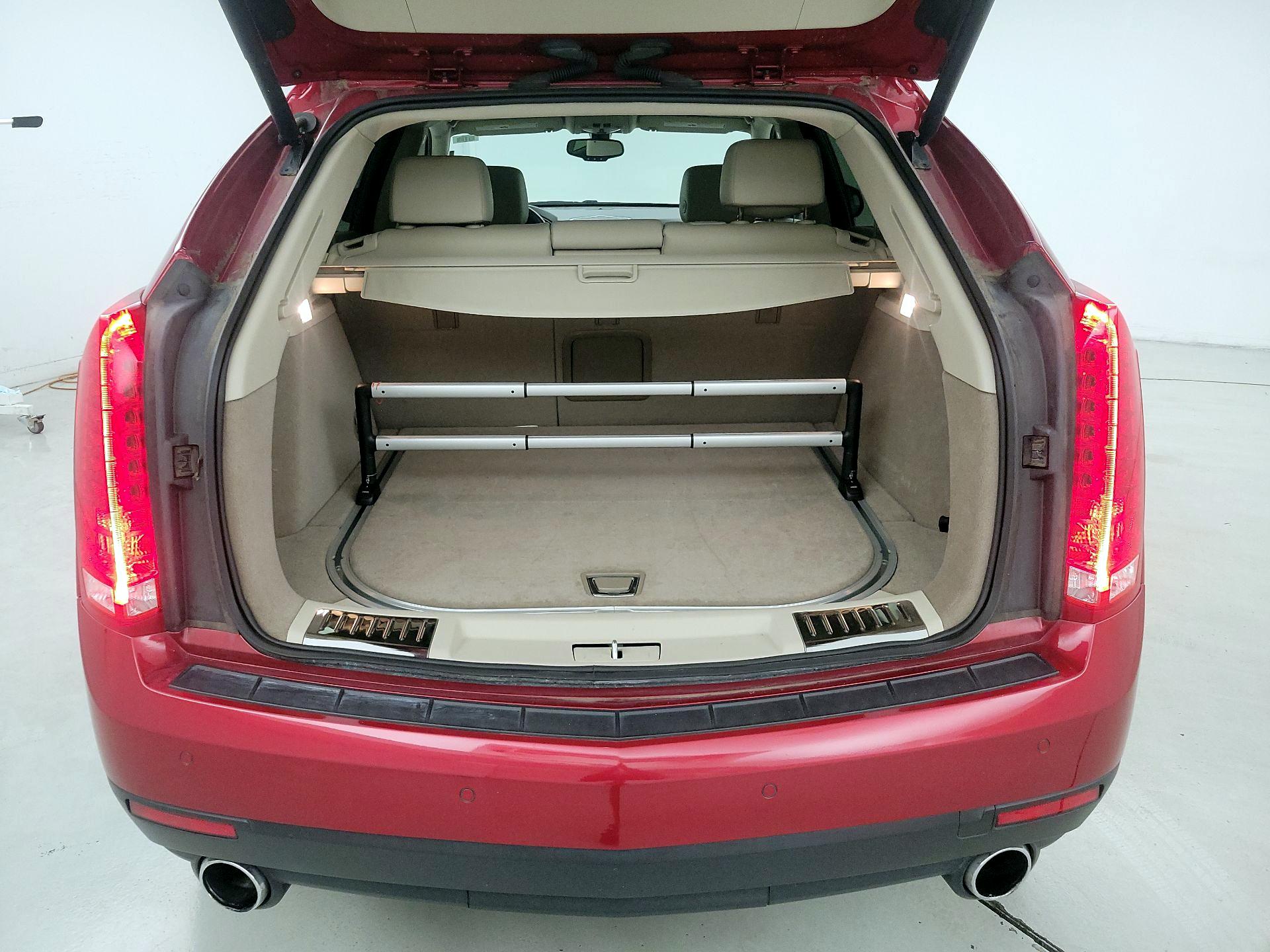 Thumbnail: 2016 Cadillac SRX - 19