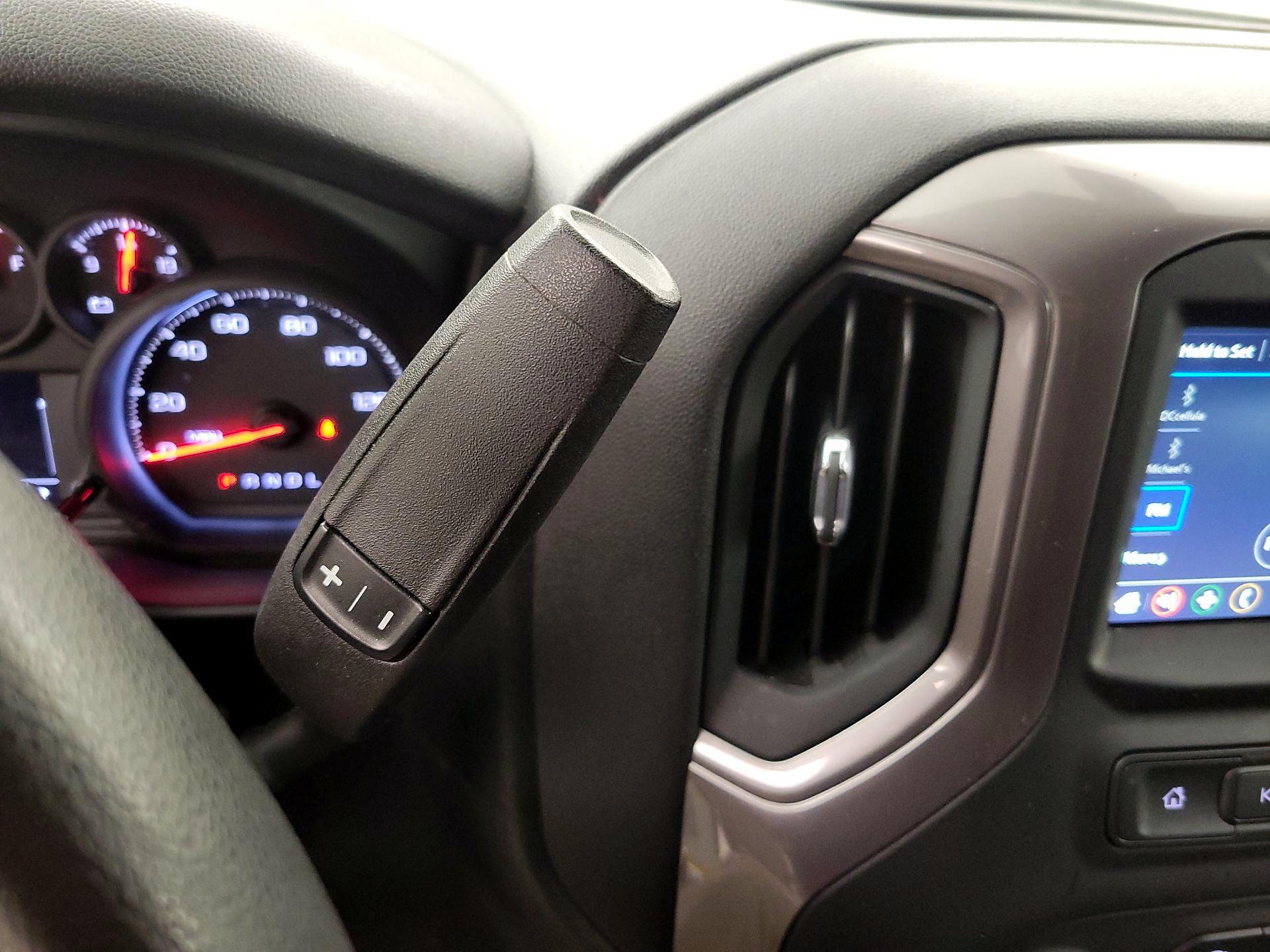 Thumbnail: 2019 Chevrolet Silverado 1500 - 15