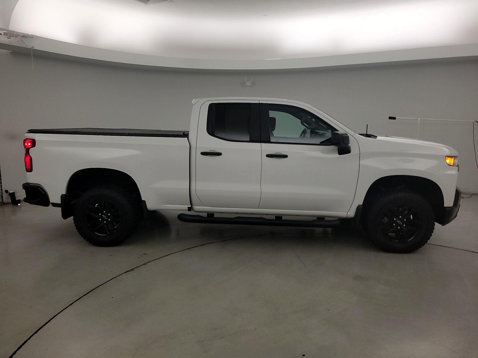 Thumbnail: 2019 Chevrolet Silverado 1500 - 4
