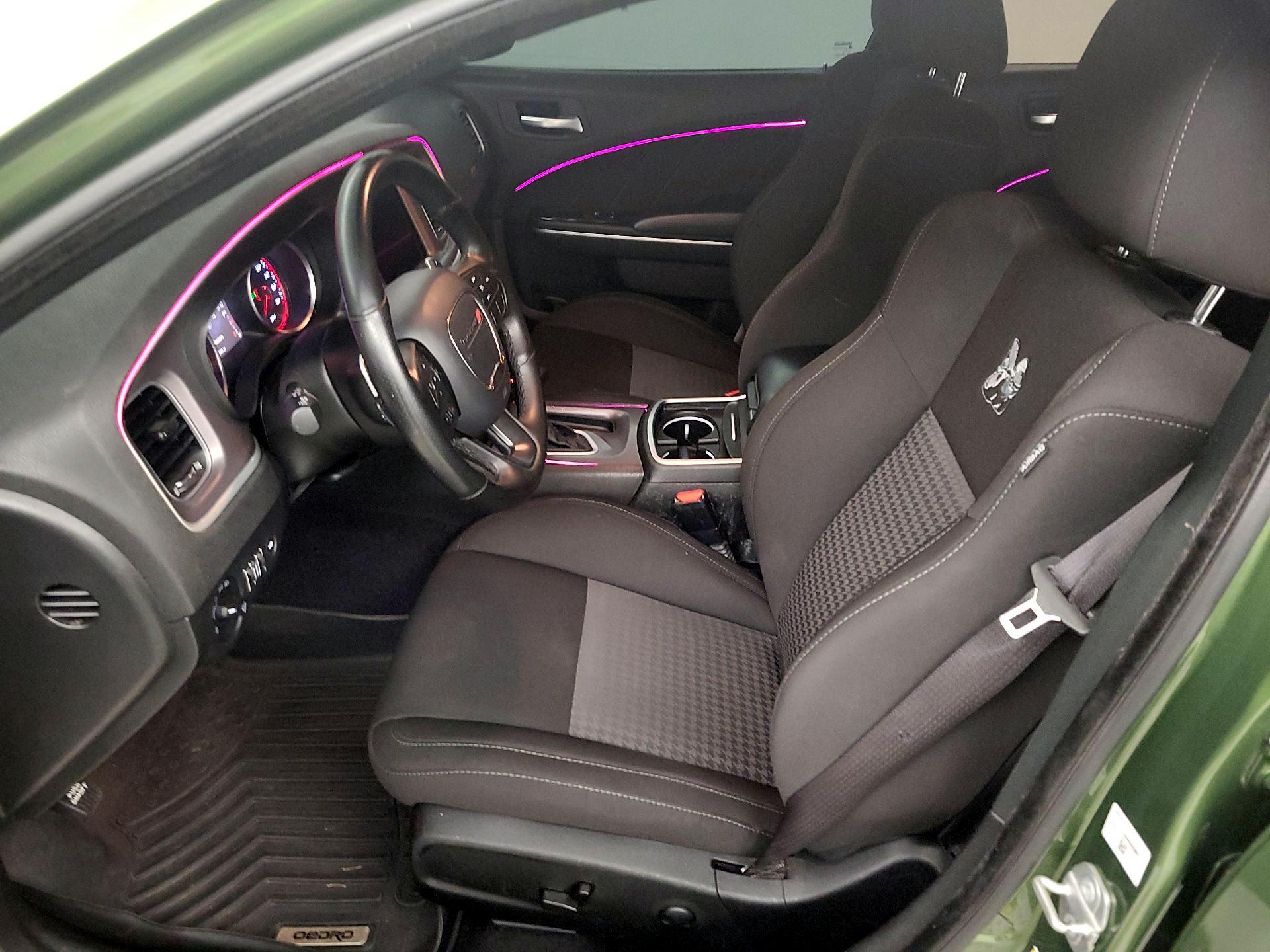 Thumbnail: 2022 Dodge Charger - 9