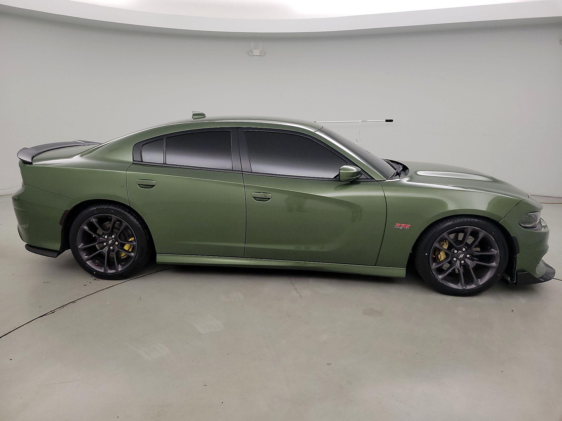 Thumbnail: 2022 Dodge Charger - 4