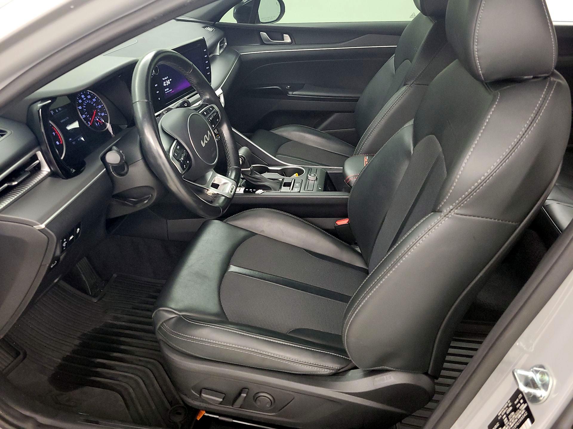 Thumbnail: 2023 Kia K5 - 11