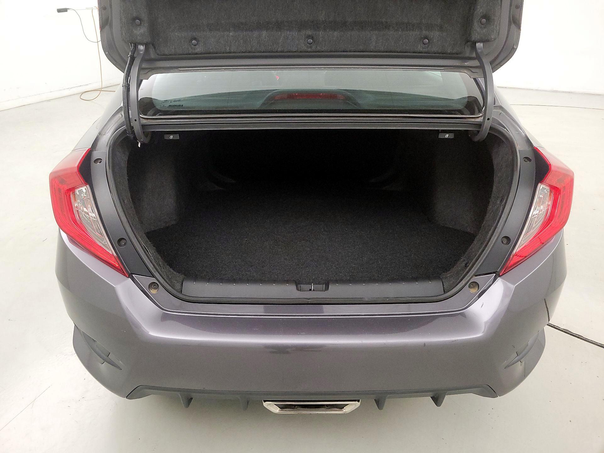 Thumbnail: 2019 Honda Civic - 18