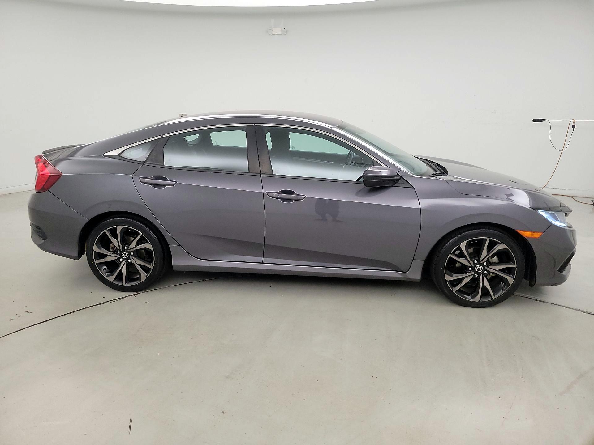 Thumbnail: 2019 Honda Civic - 4