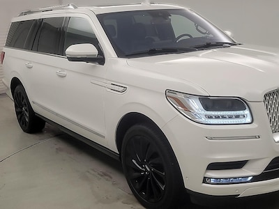 White 2020 Lincoln Navigator L Reserve