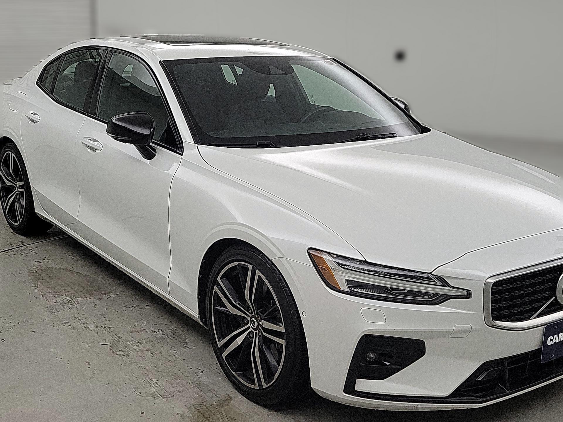 Thumbnail: 2019 Volvo S60 - 1