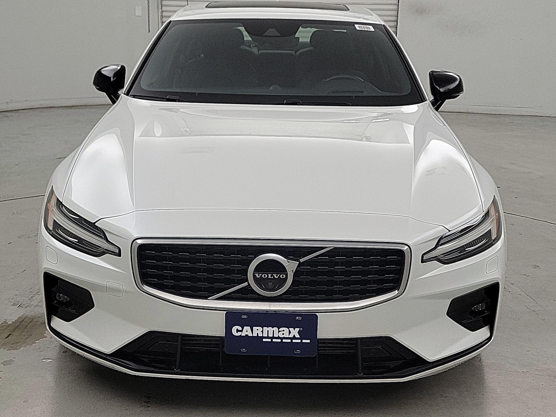 Thumbnail: 2019 Volvo S60 - 2