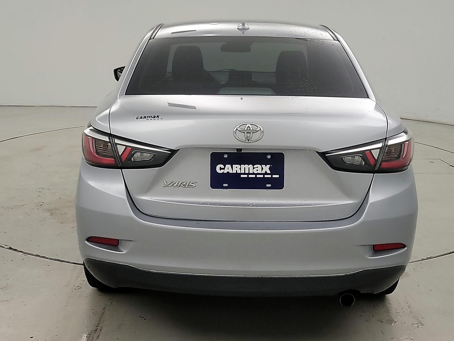 Thumbnail: 2019 Toyota Yaris - 6