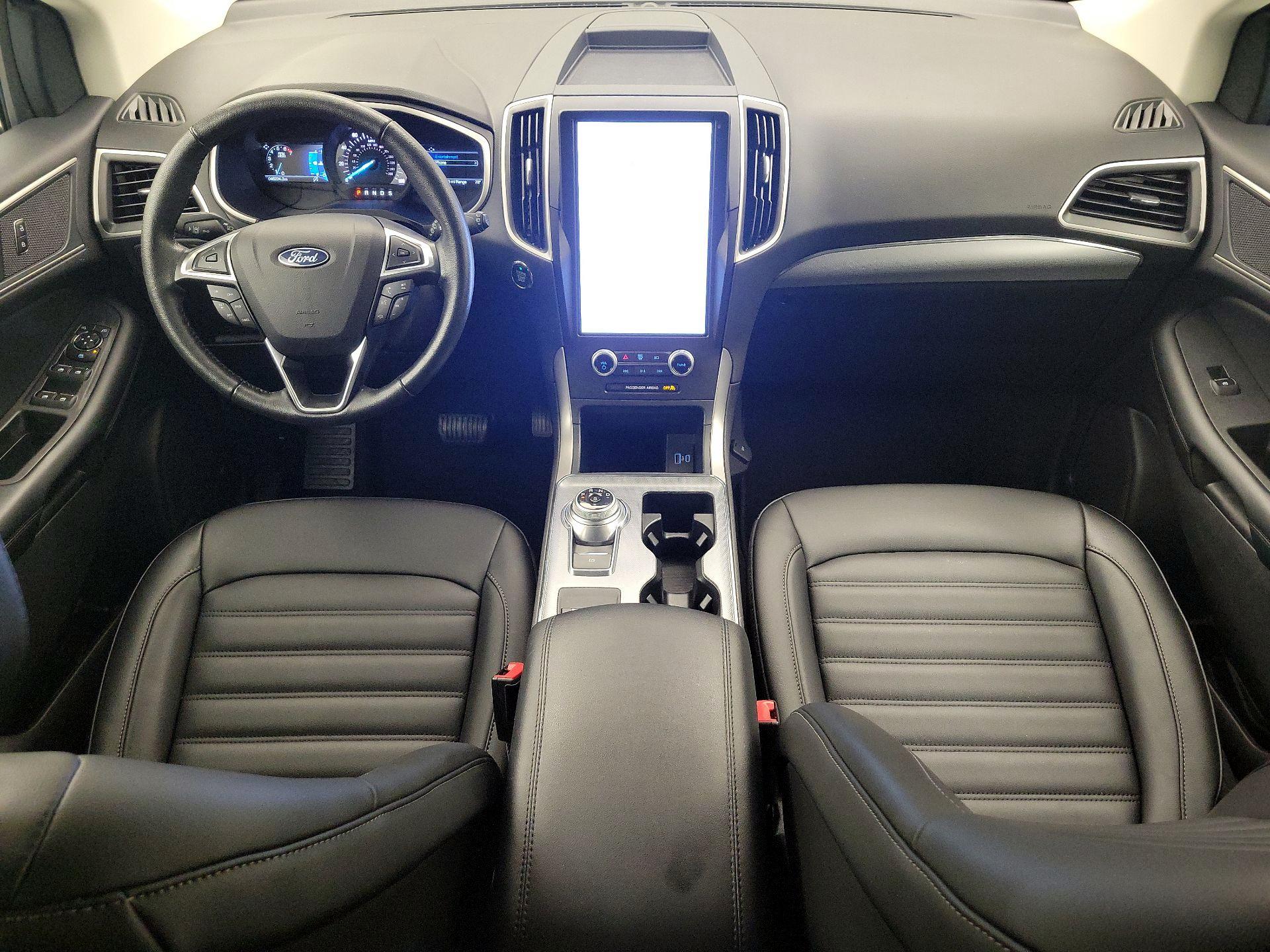 Thumbnail: 2021 Ford Edge - 9