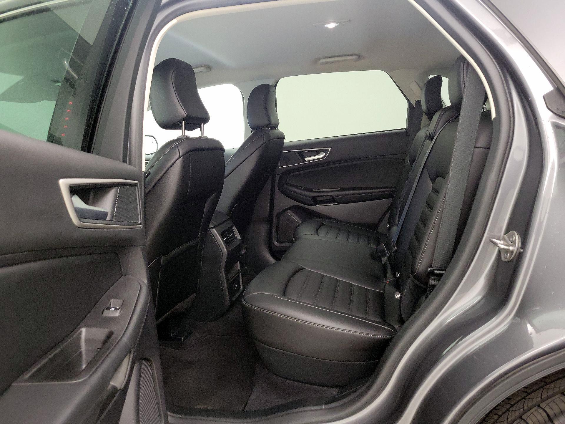 Thumbnail: 2021 Ford Edge - 19