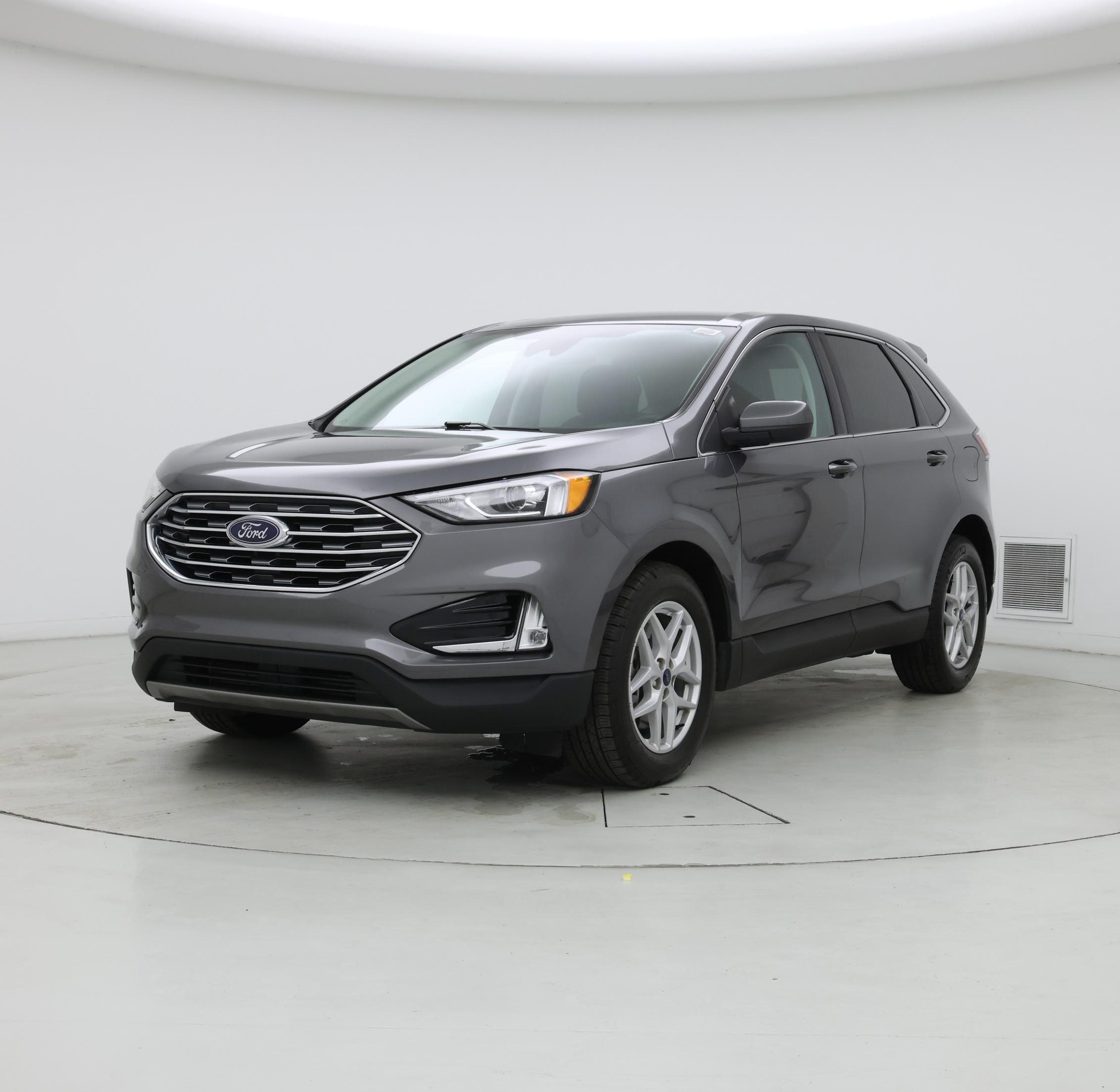 Thumbnail: 2021 Ford Edge - 4
