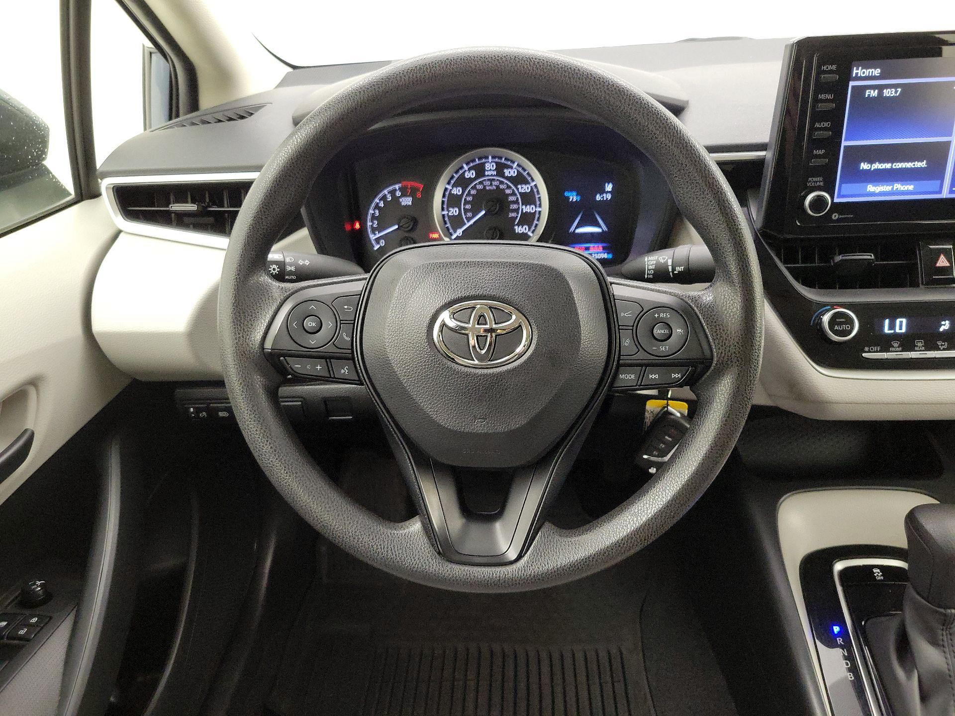 Thumbnail: 2022 Toyota Corolla - 10
