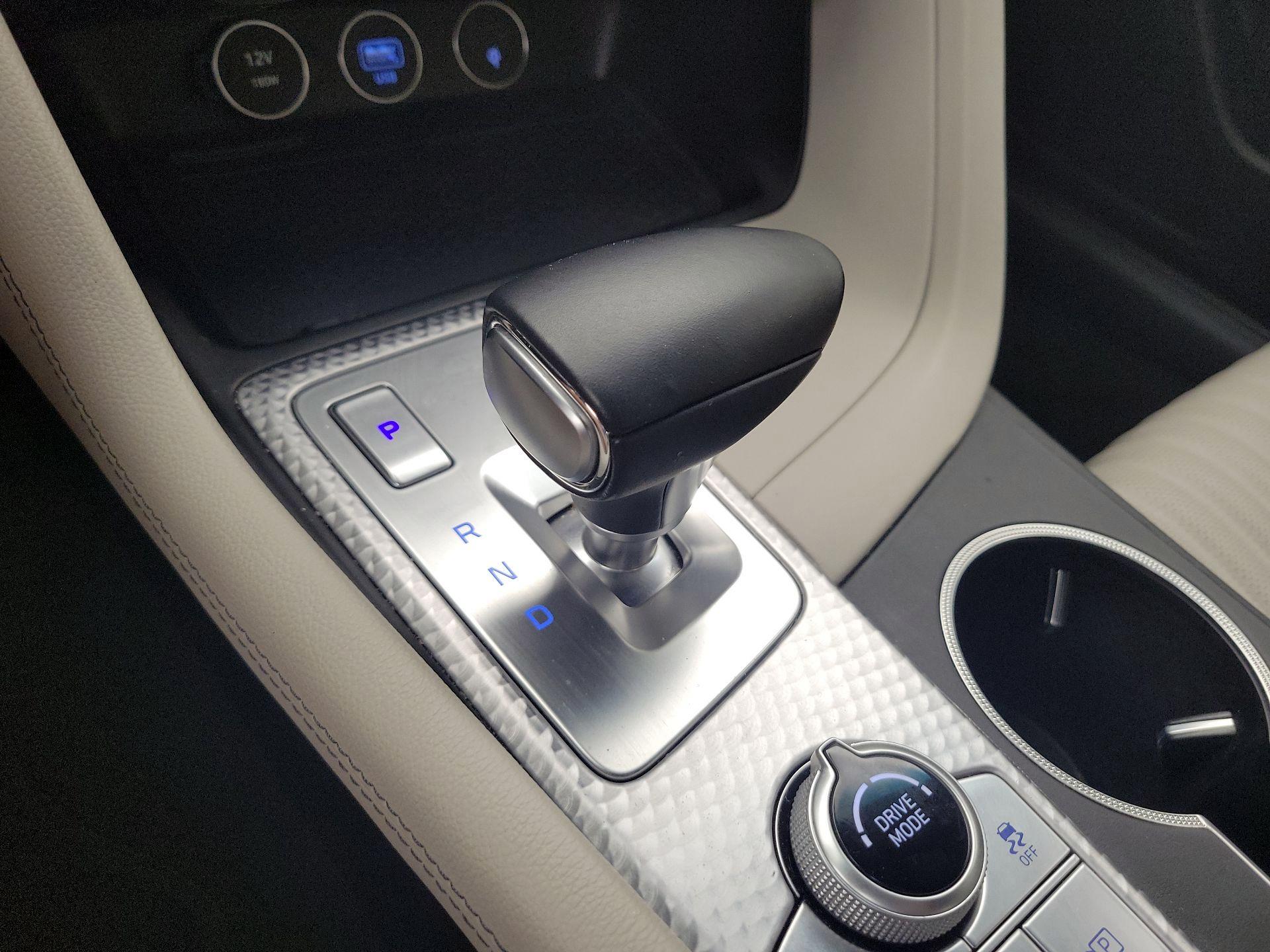 Thumbnail: 2023 Genesis G70 - 18