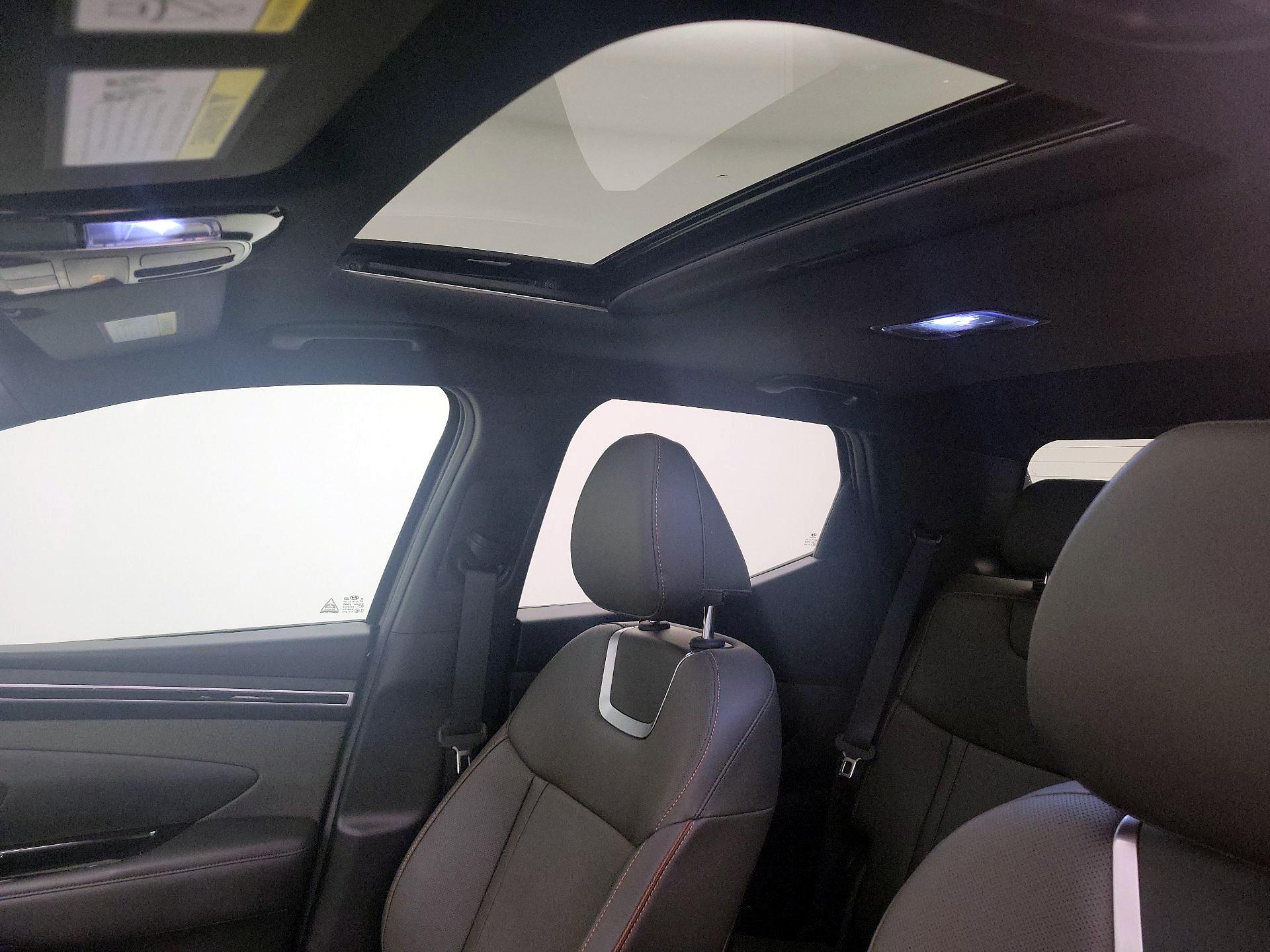 Thumbnail: 2023 Hyundai Santa Cruz - 20
