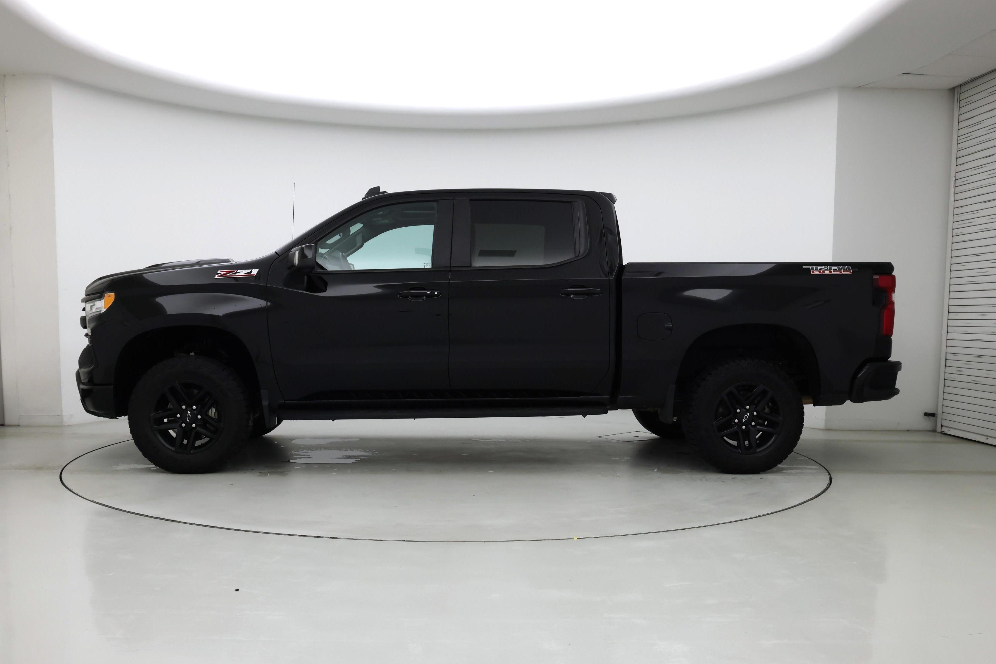 Thumbnail: 2023 Chevrolet Silverado 1500 - 3