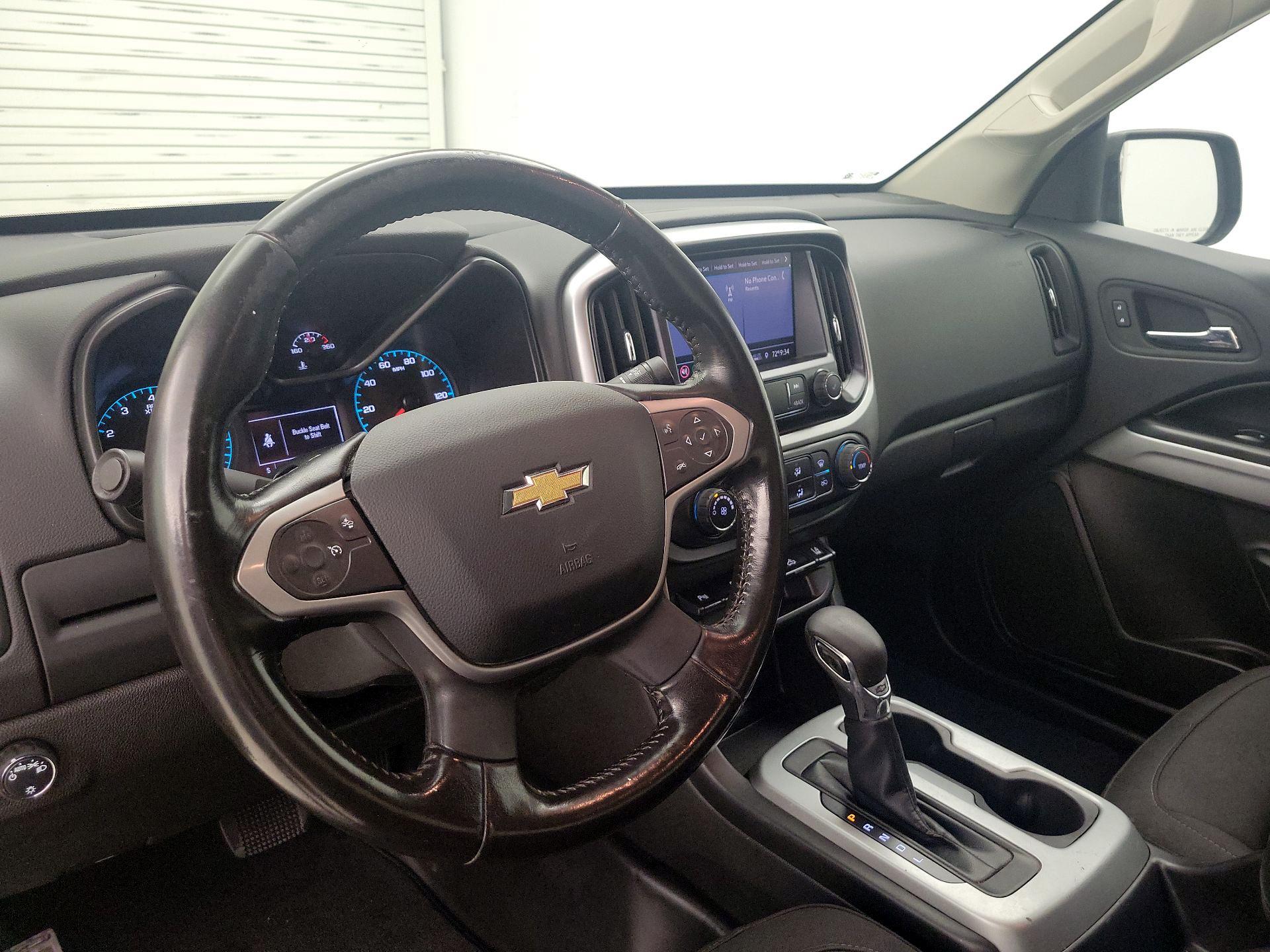 Thumbnail: 2022 Chevrolet Colorado - 9
