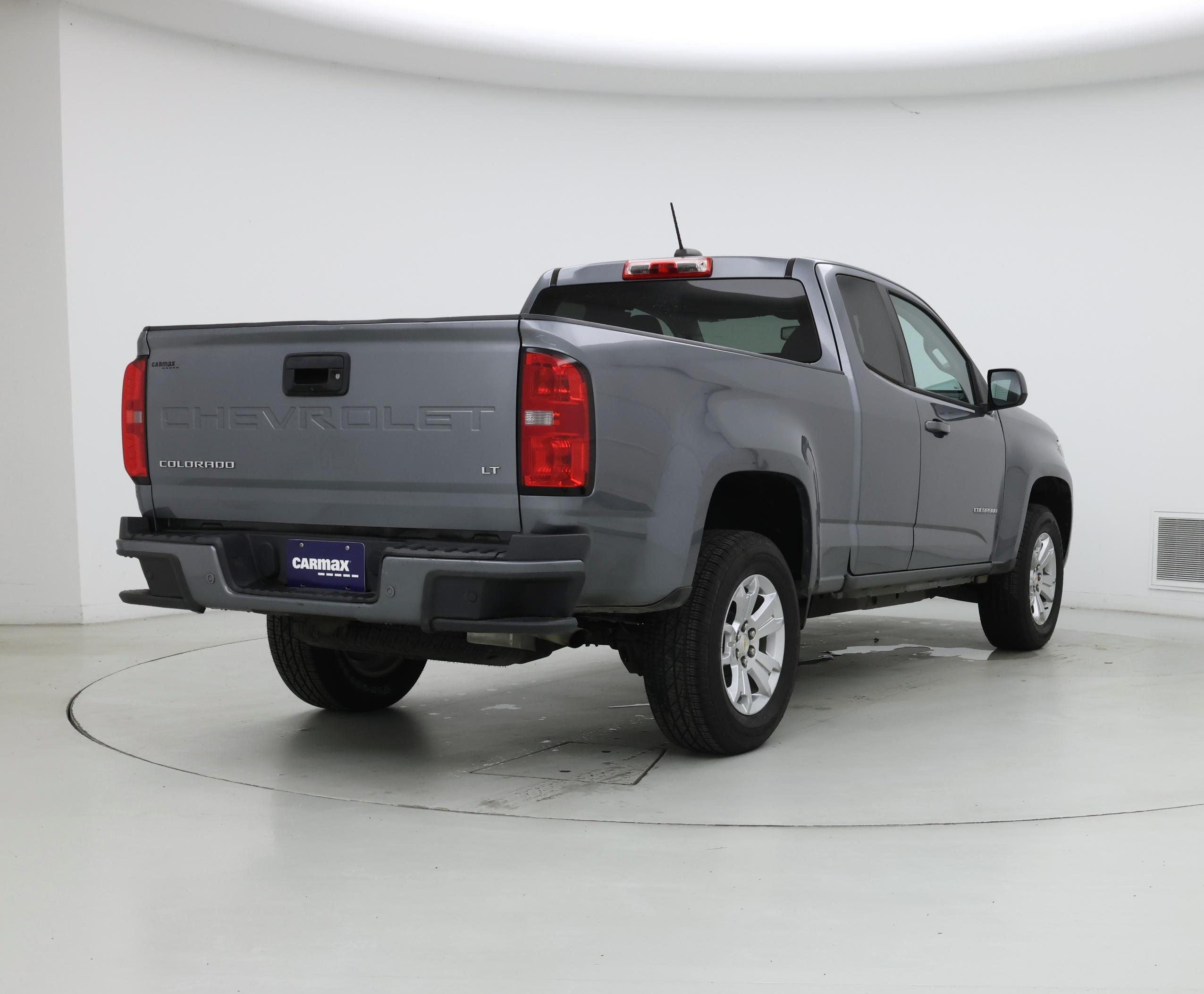 Thumbnail: 2022 Chevrolet Colorado - 8